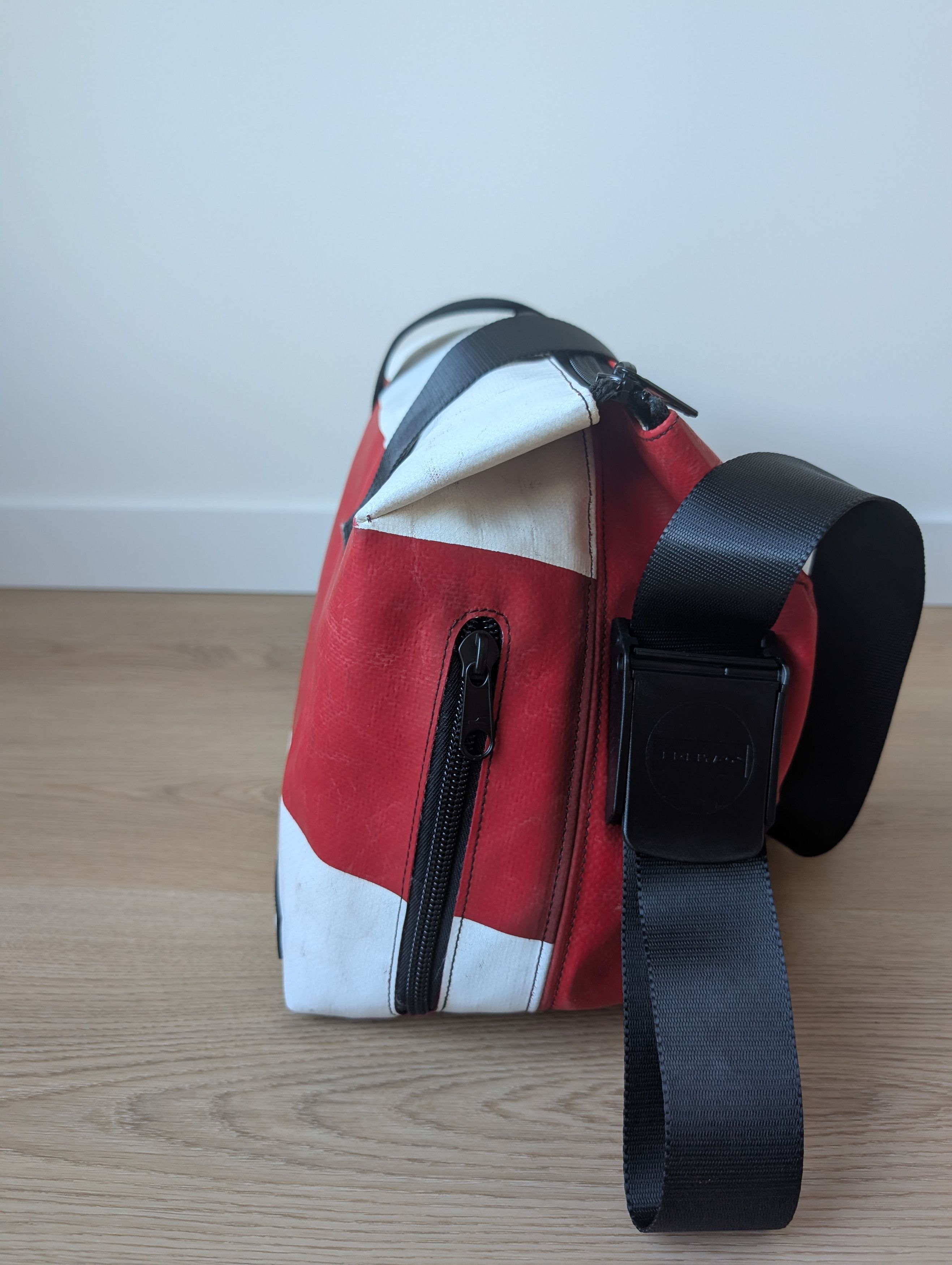 Freitag Freitag F45 Lois Duffel PVC Size ONE SIZE - 16 Thumbnail