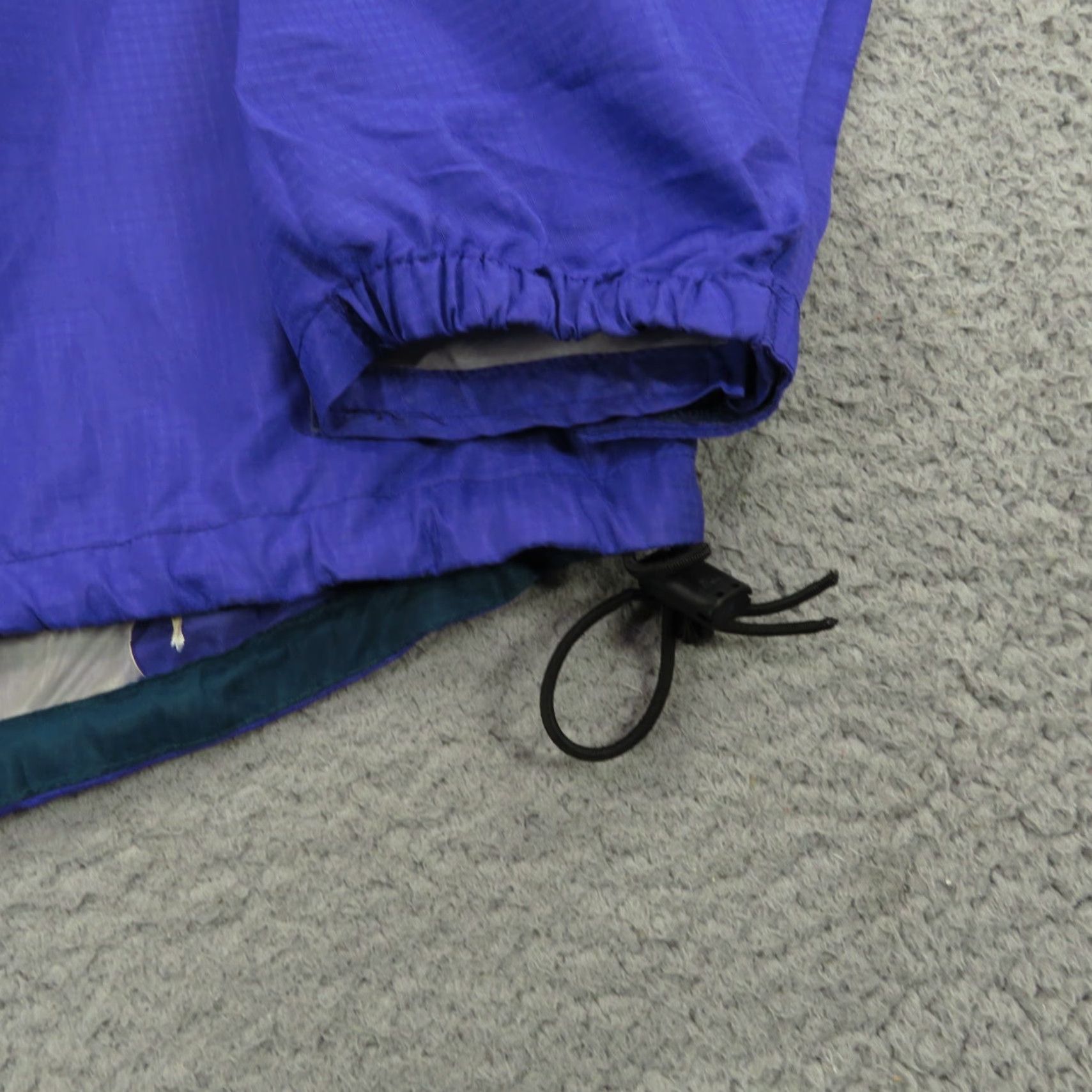 Patagonia VTG Patagonia Jacket Mens Medium Purple Anorak Wind Rain 90s Snap Kangaroo Pouch Size US M / EU 48-50 / 2 - 3 Thumbnail