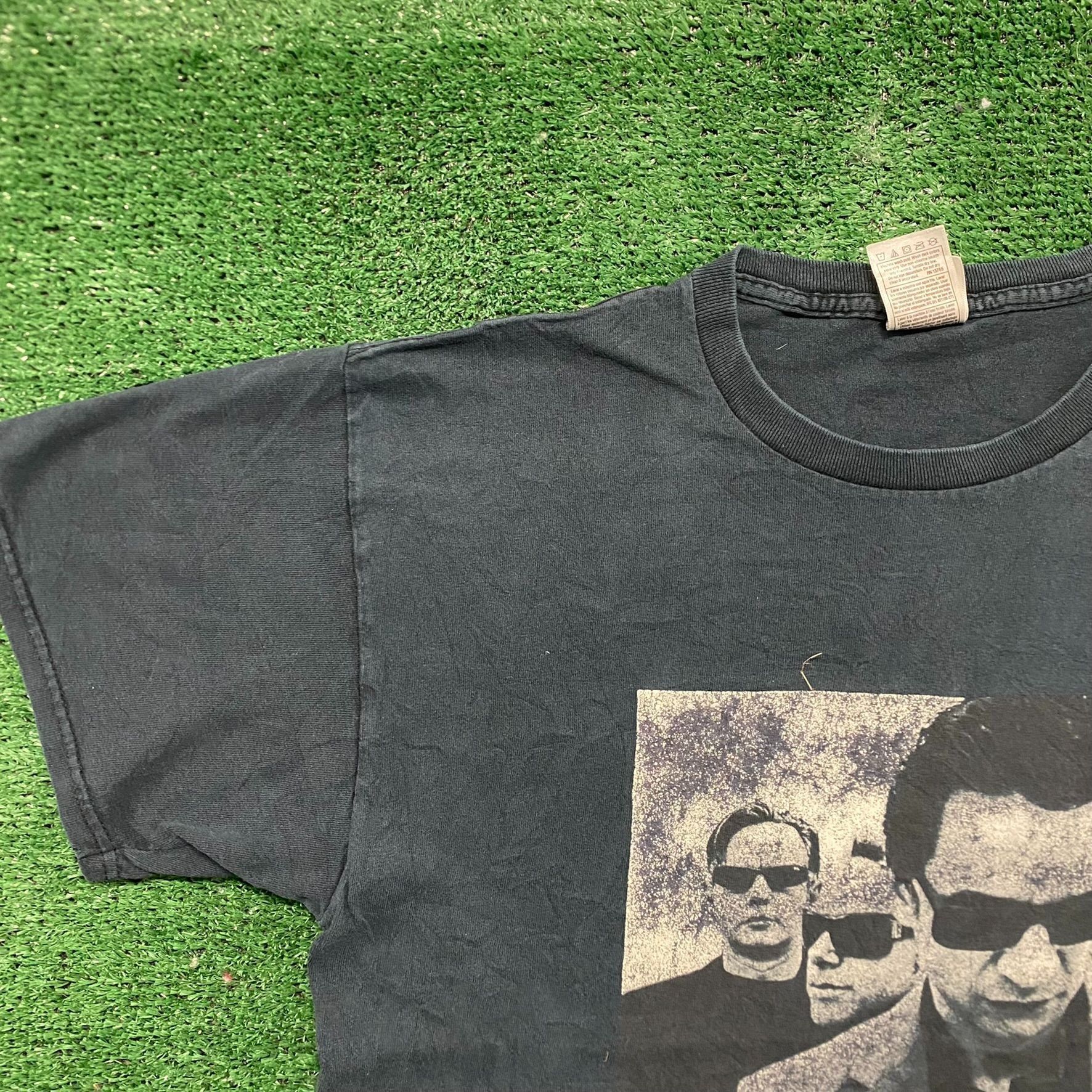 Band Tees Vintage Y2K Depeche Mode Tour Sun Faded Punk Rock Band Tee Size US L / EU 52-54 / 3 - 2 Thumbnail