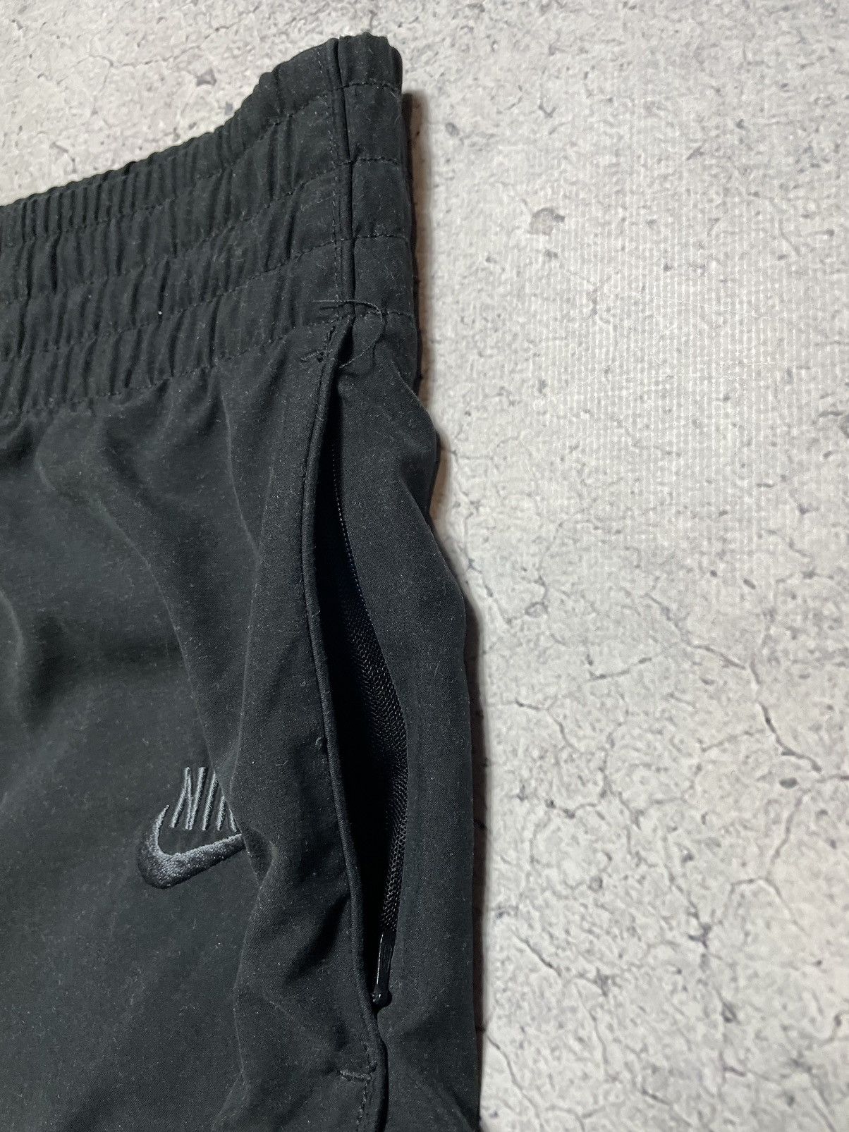 Nike Vintage Nike Track Pants Drill Y2K Swoosh Hype Black Size US 30 / EU 46 - 5 Thumbnail