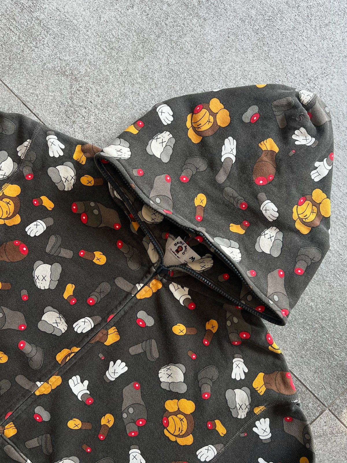 Bape × Kaws Bape x Kaws Baby Milo Slaughter Dissected Full Zip Hoodie Size US M / EU 48-50 / 2 - 2 Thumbnail