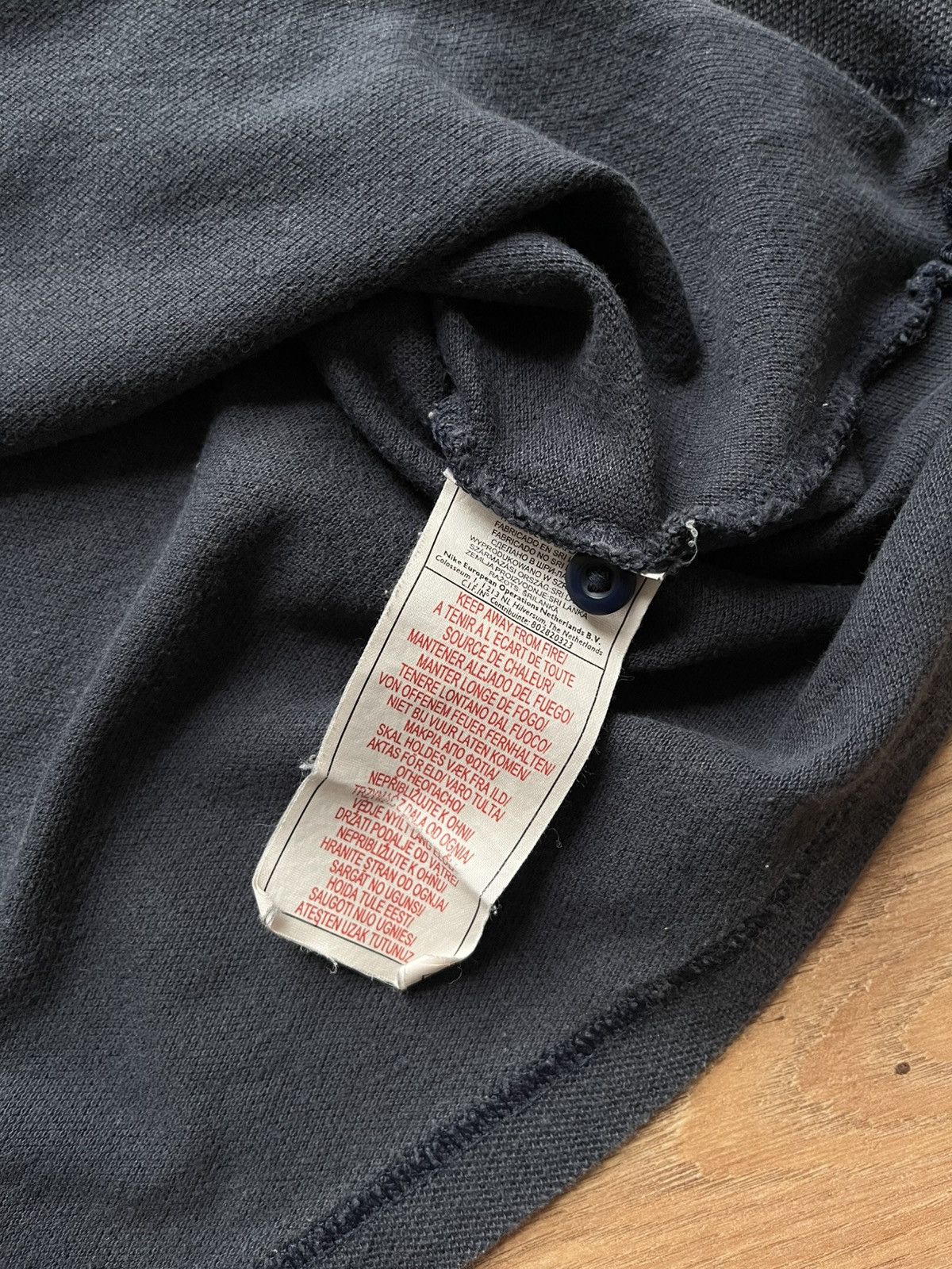 Nike 90’s NIKE RETRO SUNFADED SWOOSH LOGO Y2K RARE POLO TEE Size US L / EU 52-54 / 3 - 5 Thumbnail