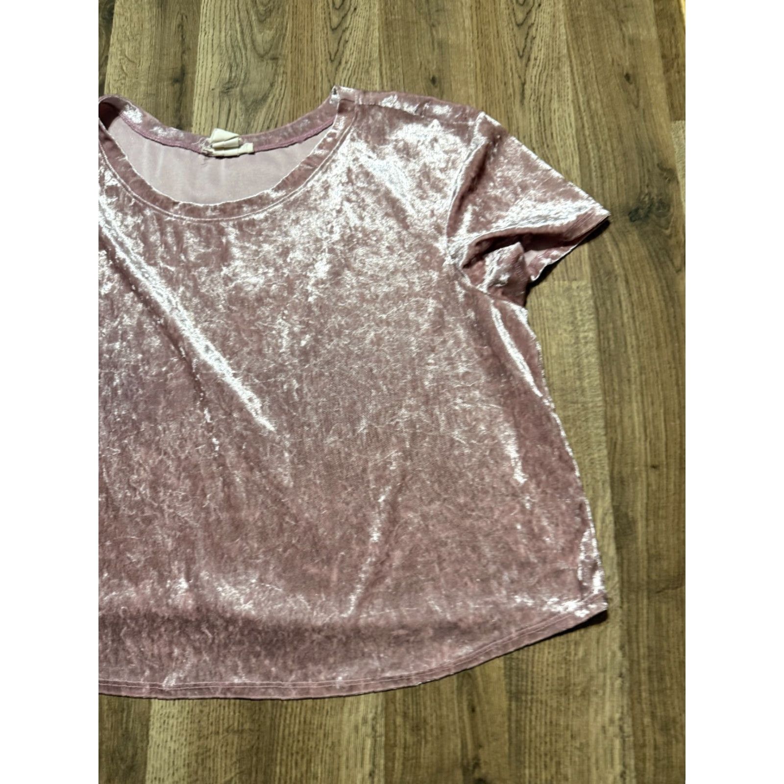 Vintage No Comment Shirt Women’s 2X Pink Velvet Short Sleeve Shirt Size XXL / US 16-18 / IT 52-54 - 4 Thumbnail