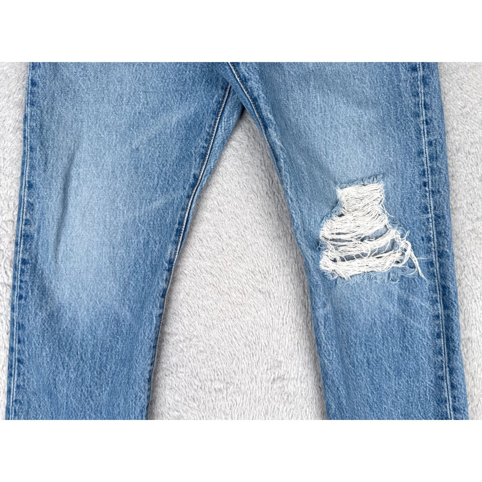 Levi's Levi's 501 Jeans Jeans Adult Regular 26 Blue Denim Distressed Button Fly 501 Premium 26x25 Mens Size US 26 / EU 42 - 3 Thumbnail