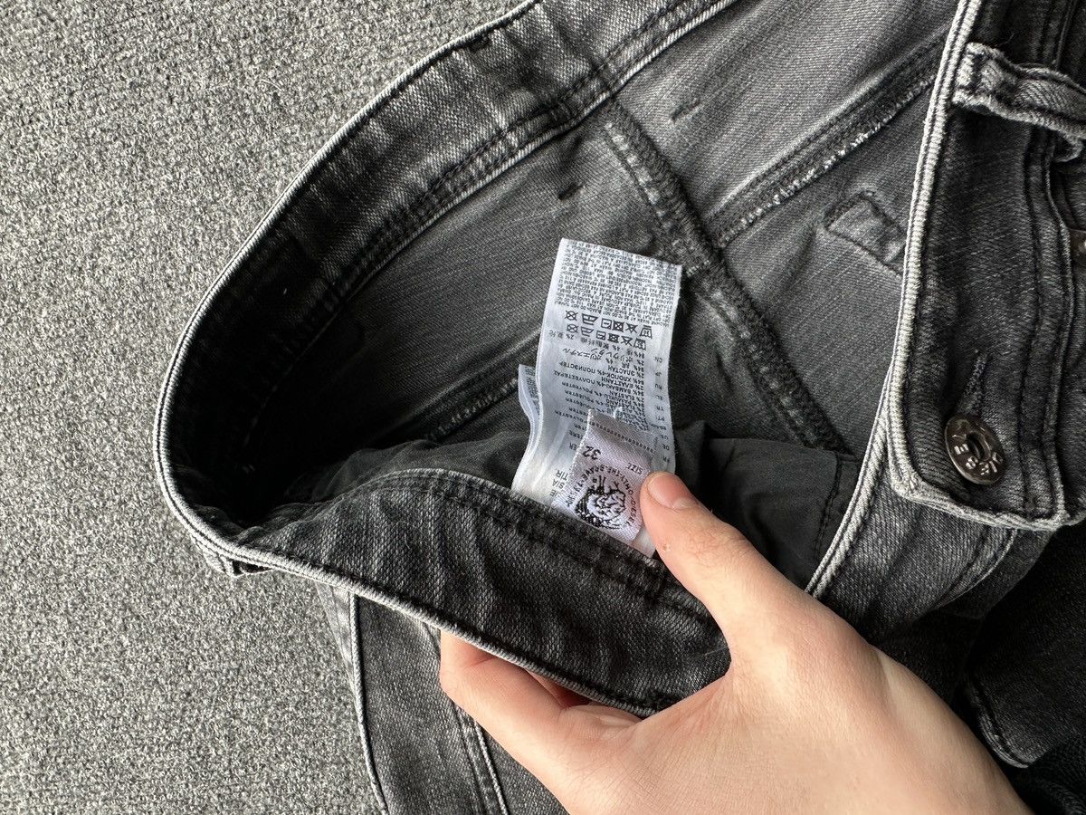 Diesel VNTG 🚨 Y2K Diesel Industry shorts Streetwearj WASHED Size US 32 / EU 48 - 6 Thumbnail