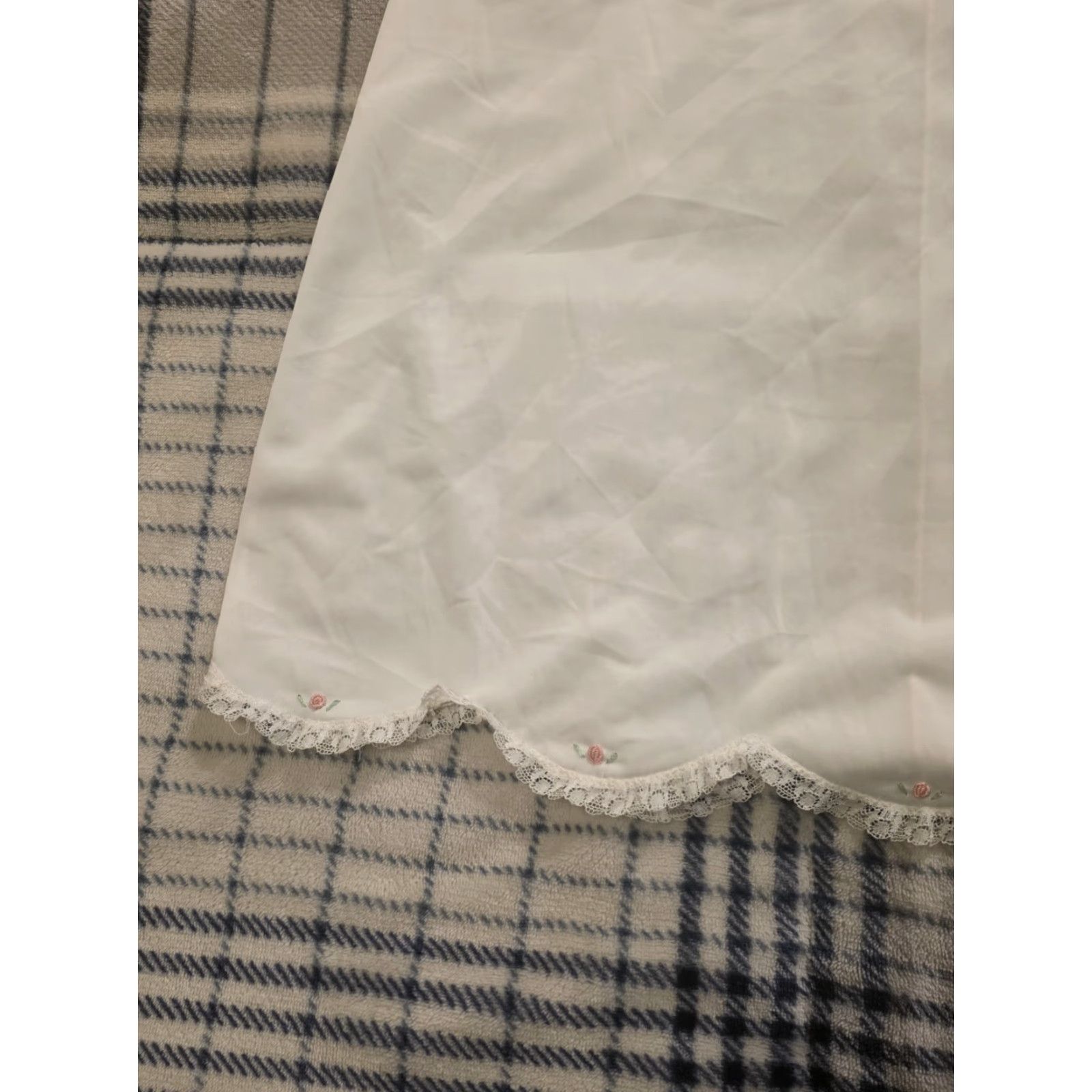 Henson VINTAGE Henson Kickernick Full Slip Satin & Lace Ivory Womens 32 XS/S 60s 70s Eveningwear Womens Lace Size ONE SIZE - 6 Thumbnail