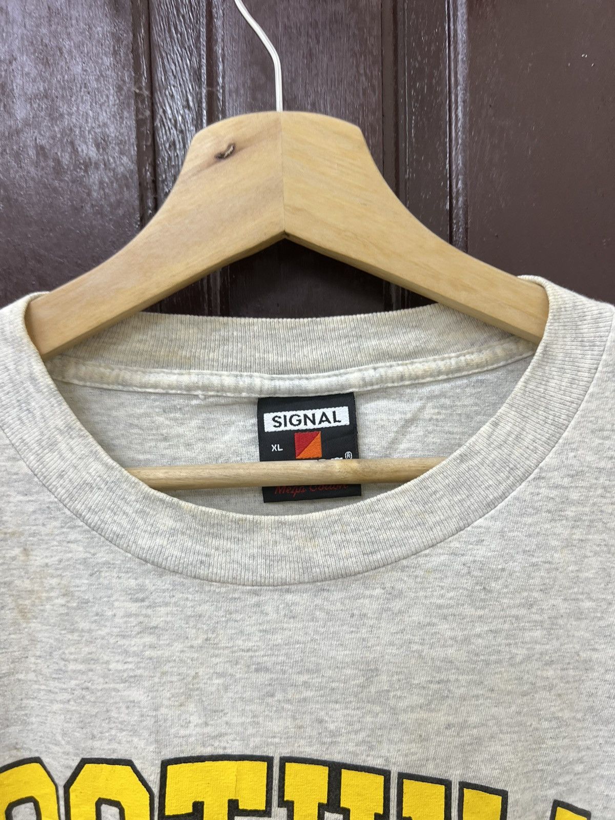 MLB Vintage 90s Signal Tag Foothill Baseball Thrashed Faded Tee Size US XL / EU 56 / 4 - 7 Thumbnail