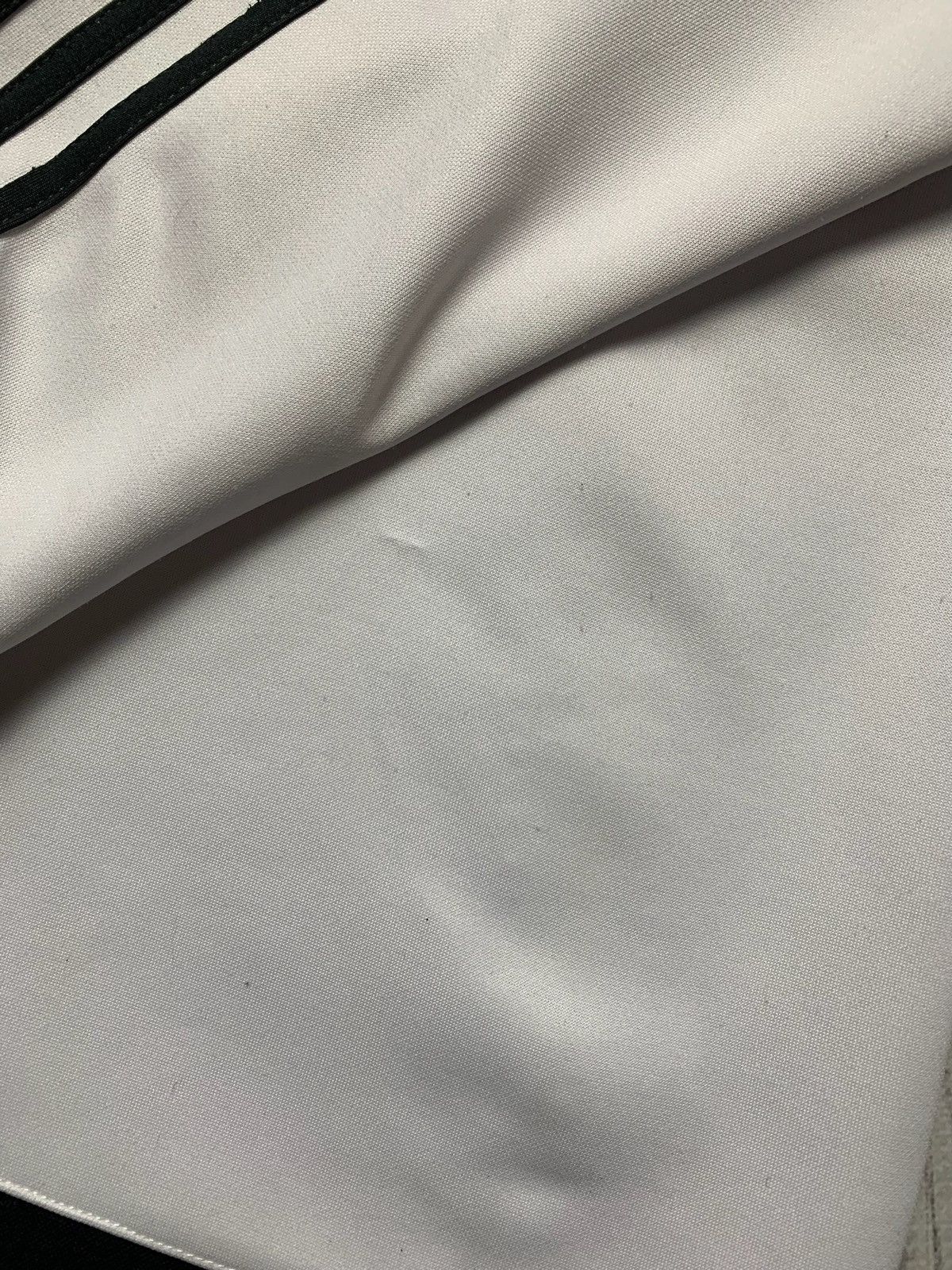 Vintage Vintage adidas Real Madrid soccer track jacket size L Size US L / EU 52-54 / 3 - 6 Thumbnail