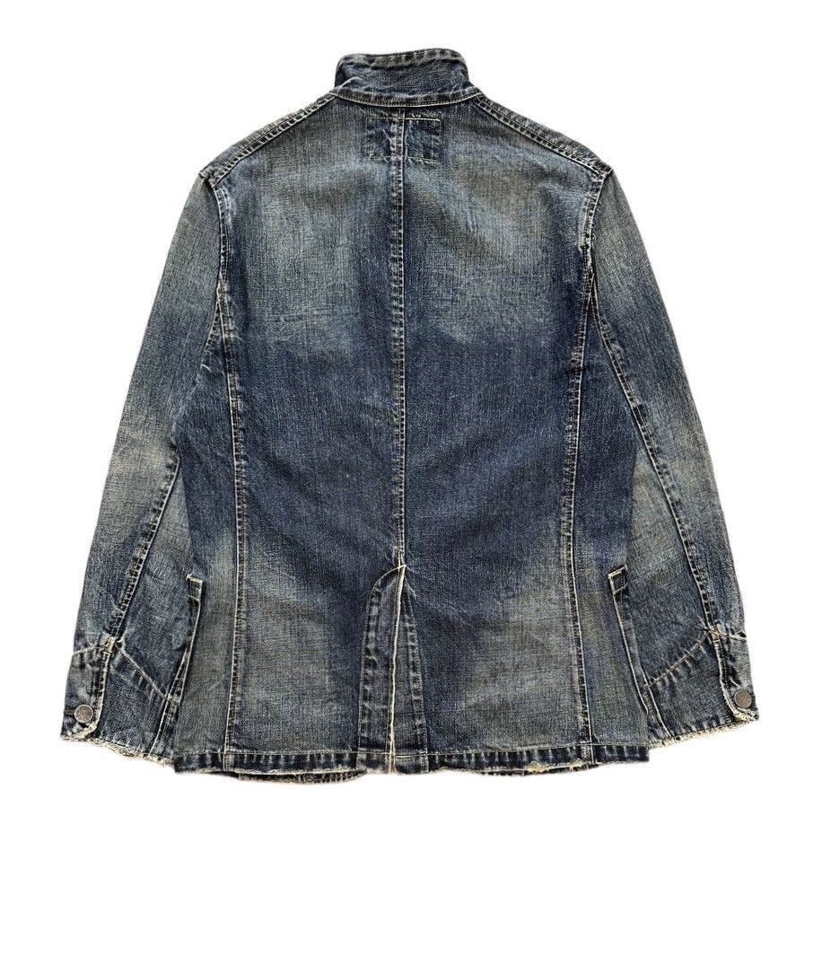 Levi's Vintage Clothing Levis Thrashed Sun Faded Denim Jacket Size US S / EU 44-46 / 1 - 8 Thumbnail