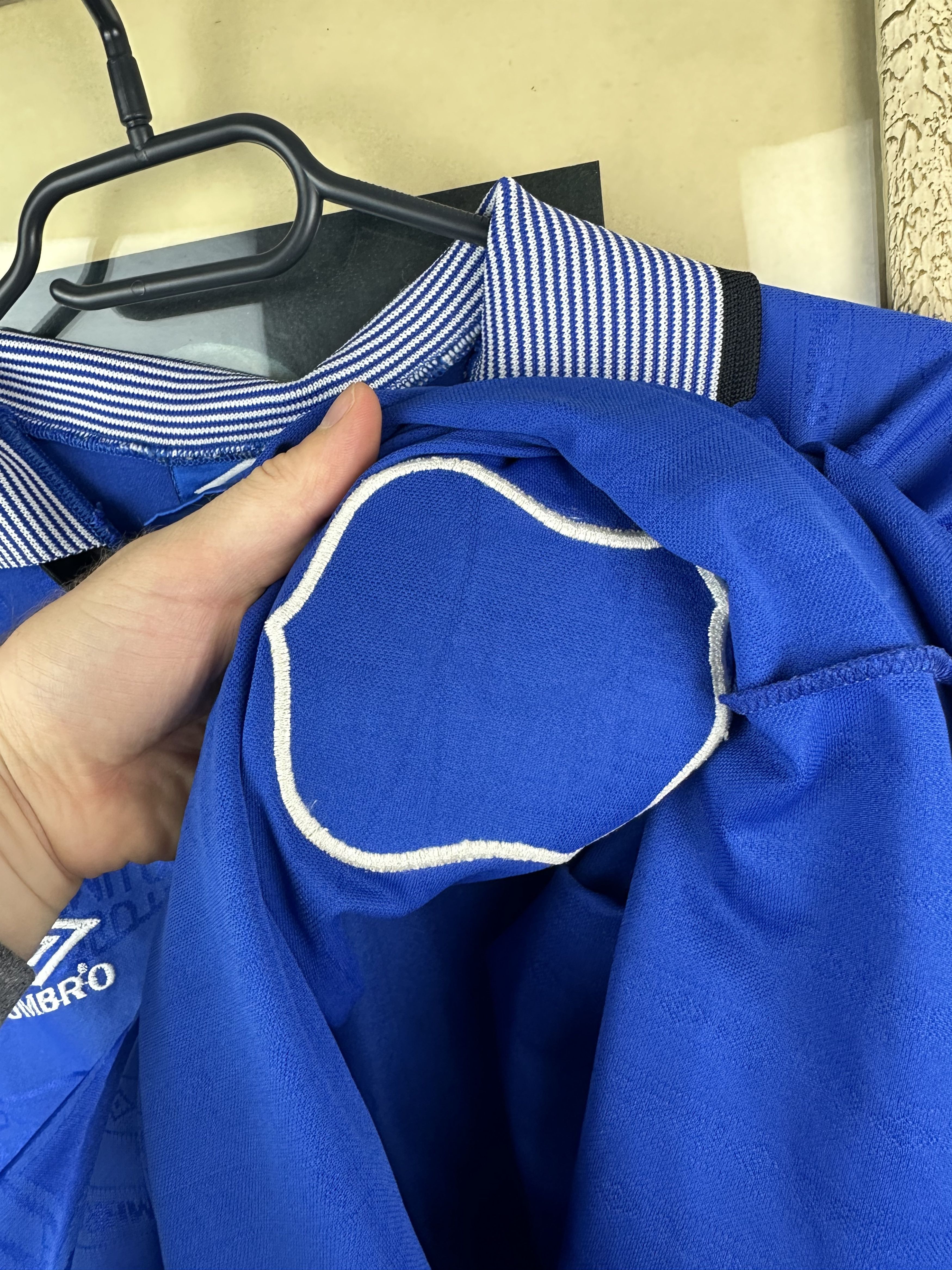 Umbro × Vintage Everton Home football shirt 1995 Soccer Umbro Jersey Rare Size US XL / EU 56 / 4 - 12 Thumbnail