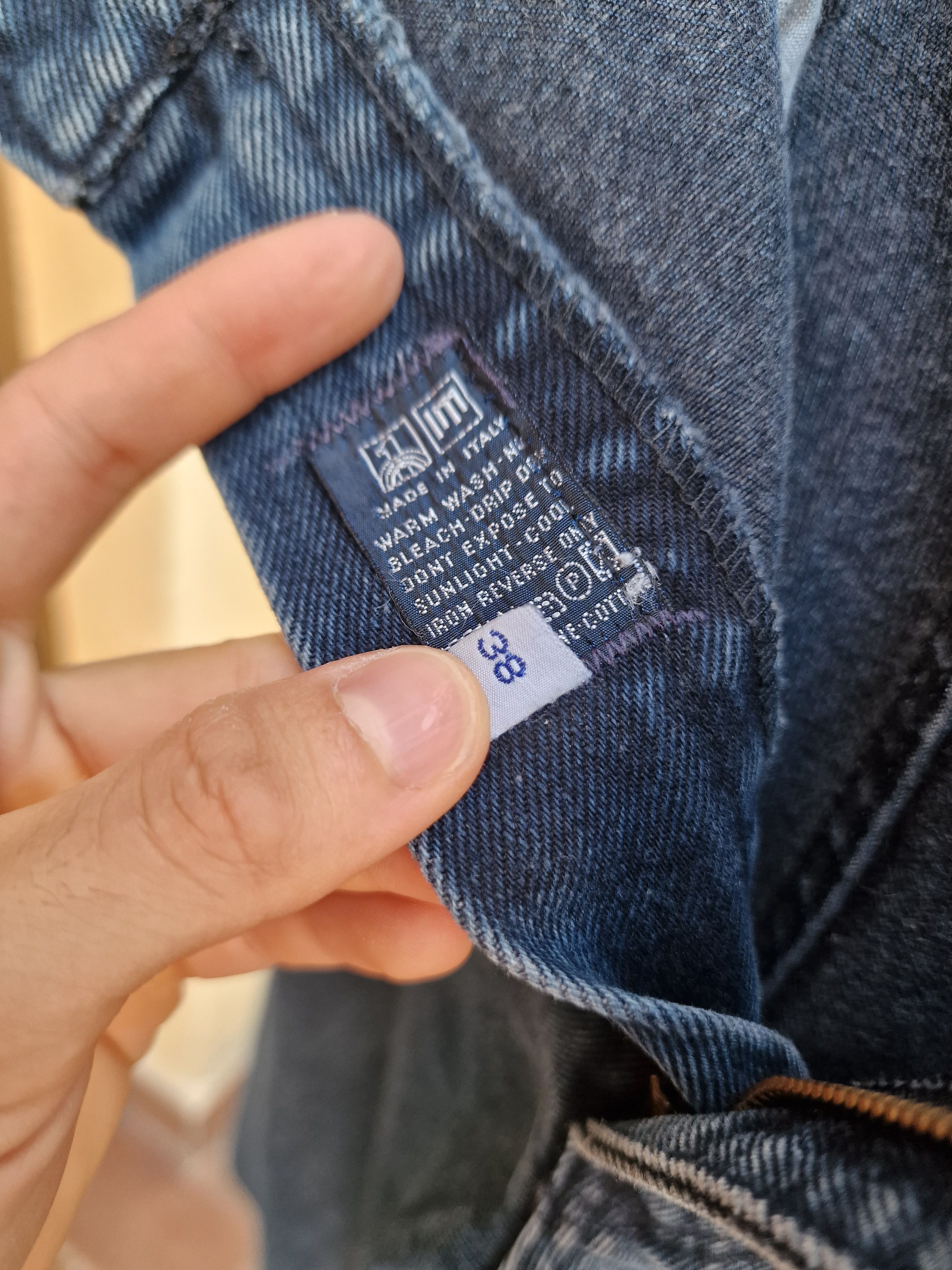 Valentino Rare Valentino Garavani 90s Straight Leg Denim Jeans Size US 32 / EU 48 - 8 Thumbnail