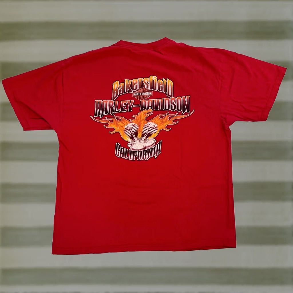 Harley Davidson VINTAGE Harley-Davidson T-Shirt Men Bakersfield California Double-Sided XL Red 2008 California Motorcycle 90s? Size US XL / EU 56 / 4 - 1 Thumbnail