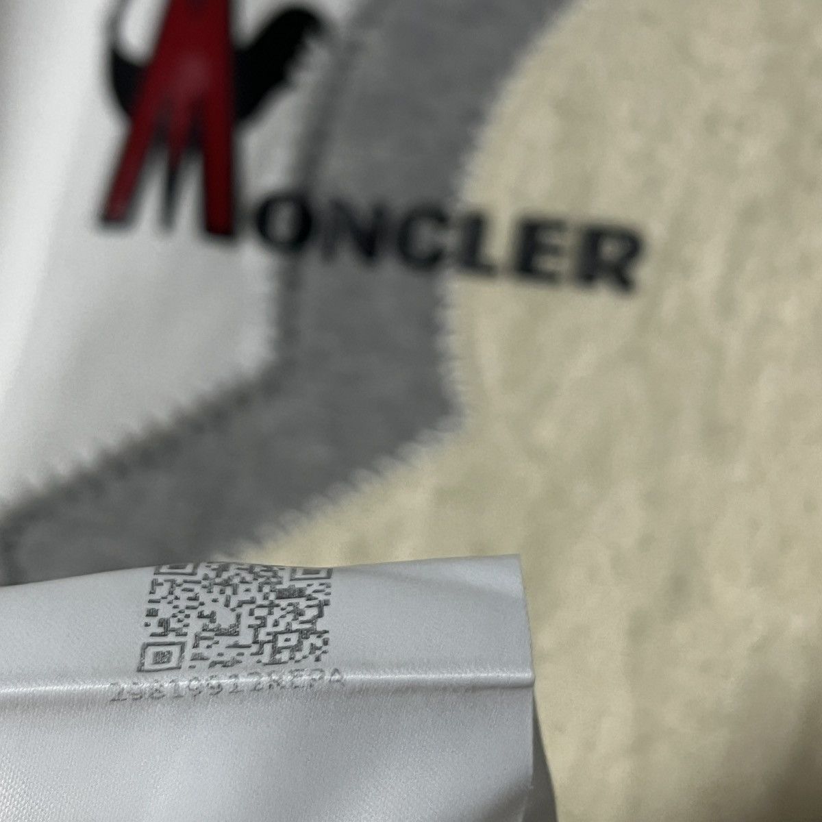 Moncler Moncler Maglia Girocollo Round Neck Sweatshirt Size US XL / EU 56 / 4 - 6 Thumbnail