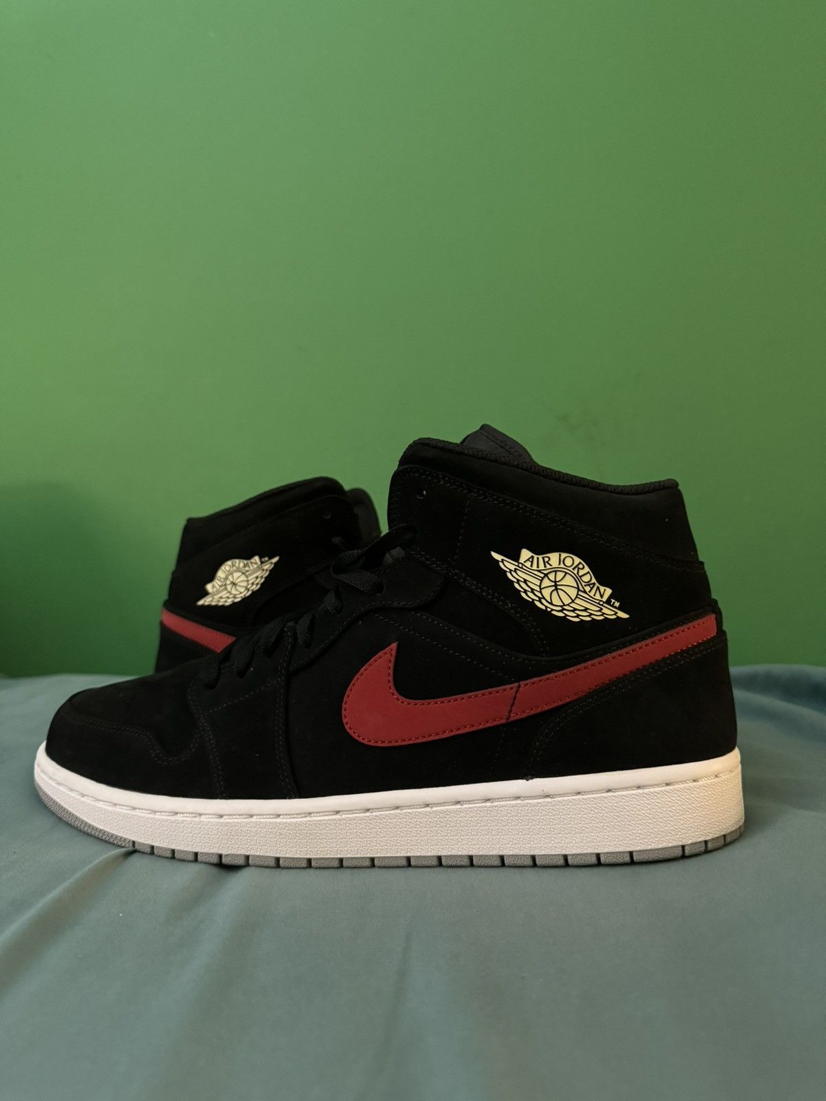 Jordan Brand Nike Air Jordan 1 Mid Multi-Color Swoosh 2018 Size US 12 / EU 45 - 1 Thumbnail