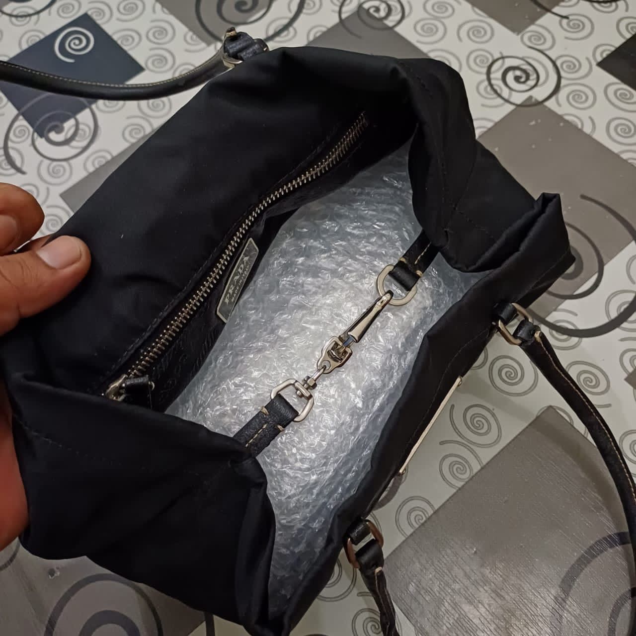 Prada Authentic PRADA Nylon Shoulder Bag Size ONE SIZE - 11 Thumbnail