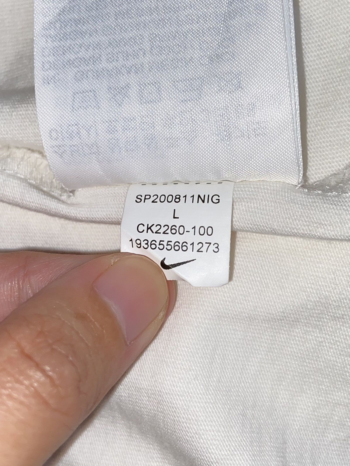 Nike THE NIKE TEE White Long T-shirt Size US S / EU 44-46 / 1 - 10 Thumbnail