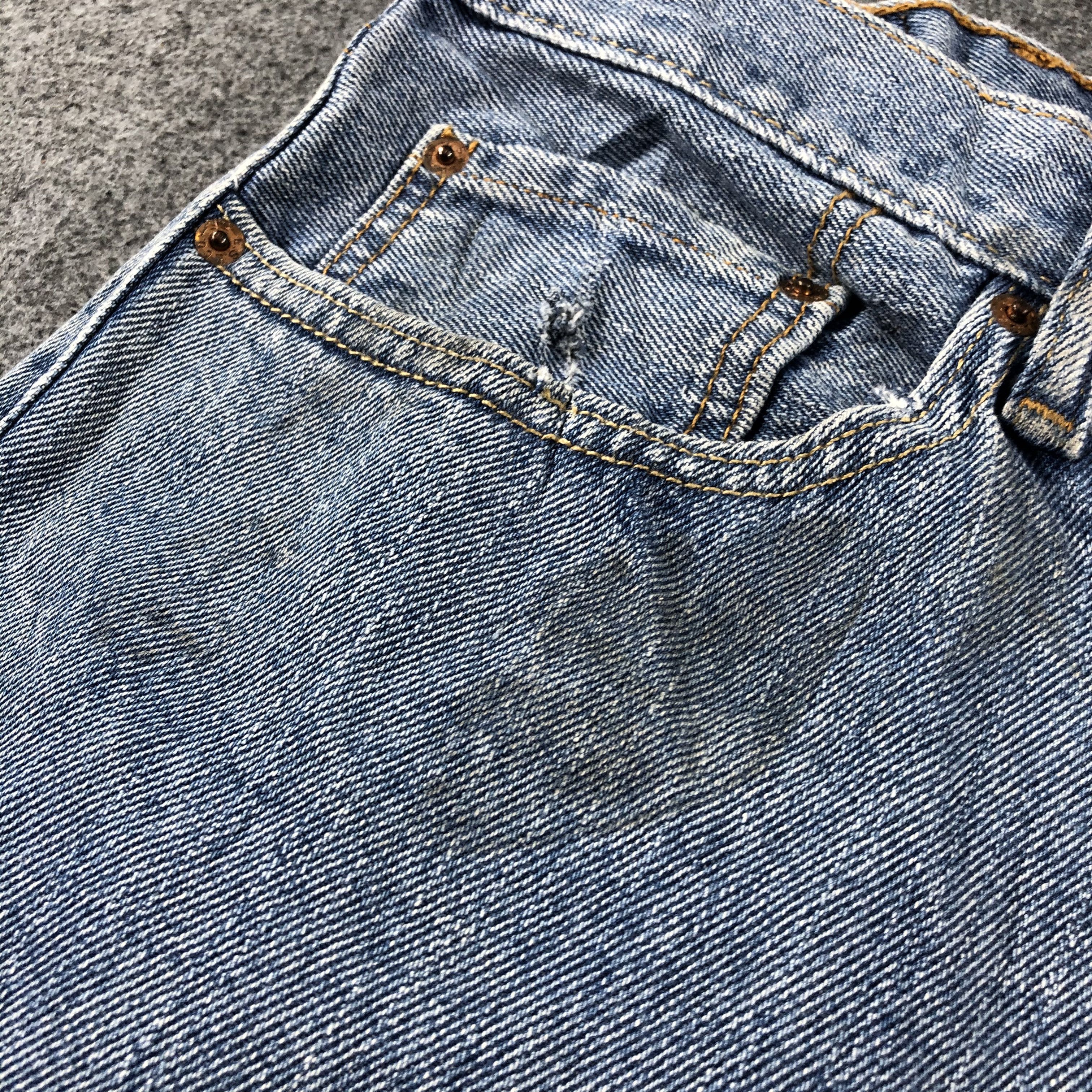 Levi's Vintage Blue Wash Levis 505 Jeans-J2588 Size US 42 / EU 58 - 11 Thumbnail