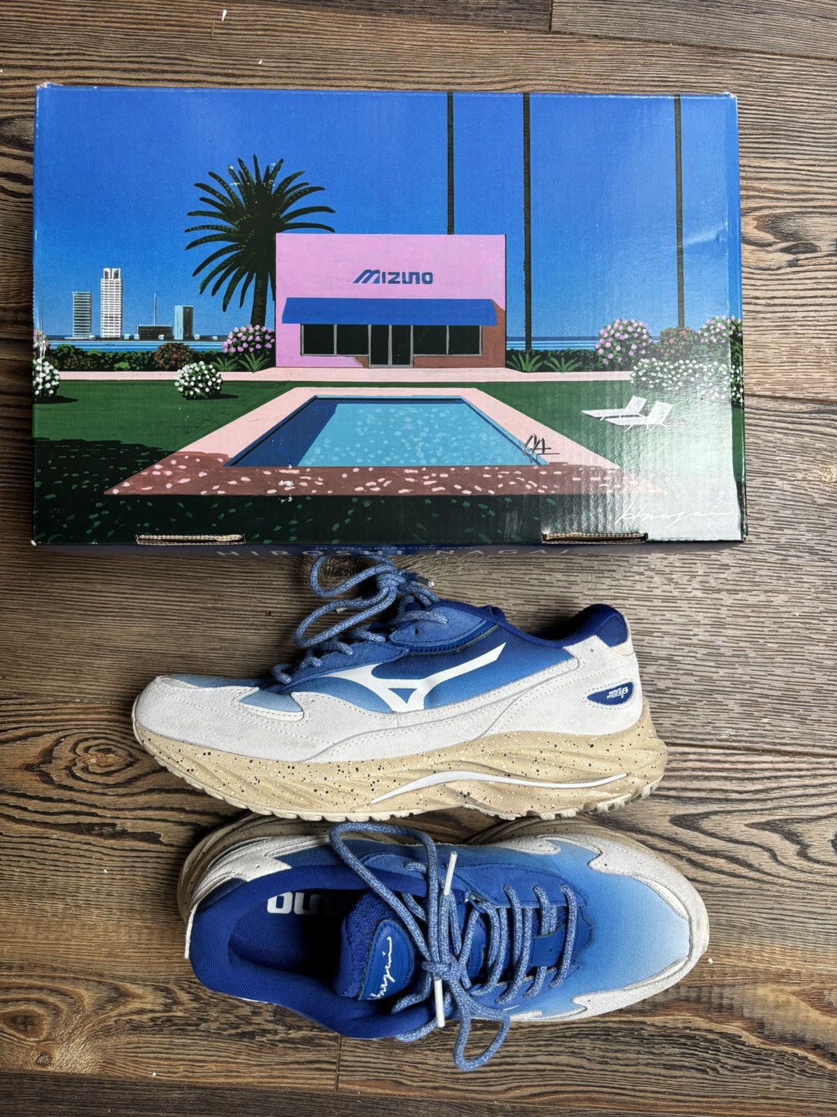 Mizuno Mizuno x Hiroshi Nagai Waverider Size US 9 / EU 42 - 1 Thumbnail
