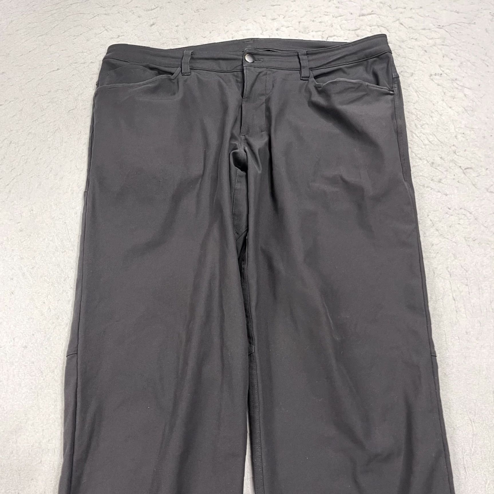 Lululemon Lululemon Mens Pants 36x33 Chino Classic 5-Pocket Logo Button Black Warpstreme Casual Size US 36 / EU 52 - 2 Thumbnail