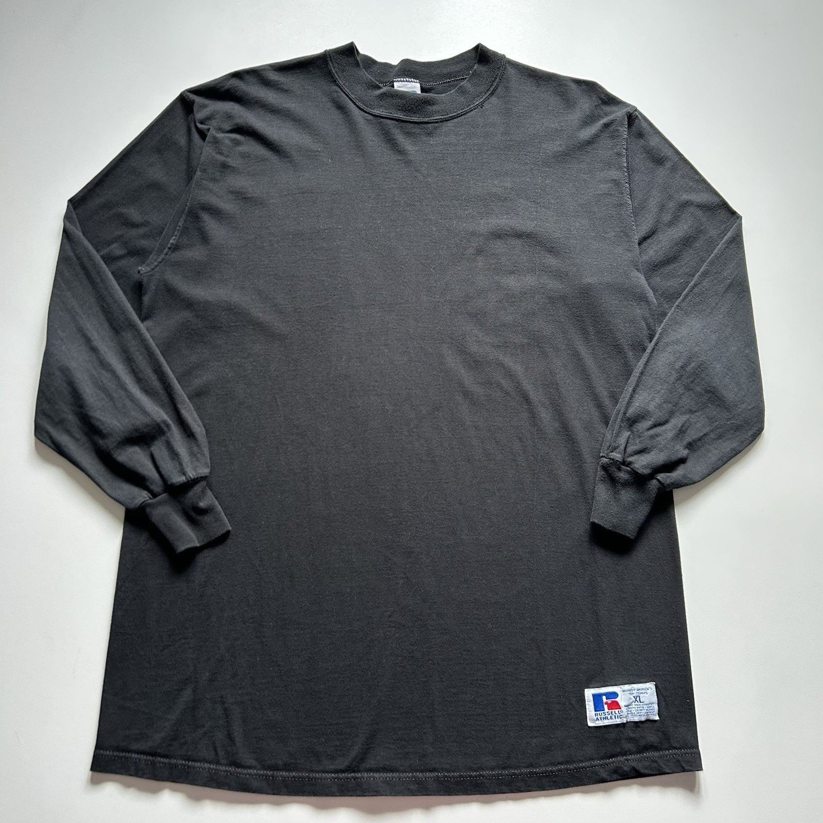 Russell Athletic Vintage 90s Russell Athletic Shirt XL Long Sleeve Black USA Size US XL / EU 56 / 4 - 1 Thumbnail