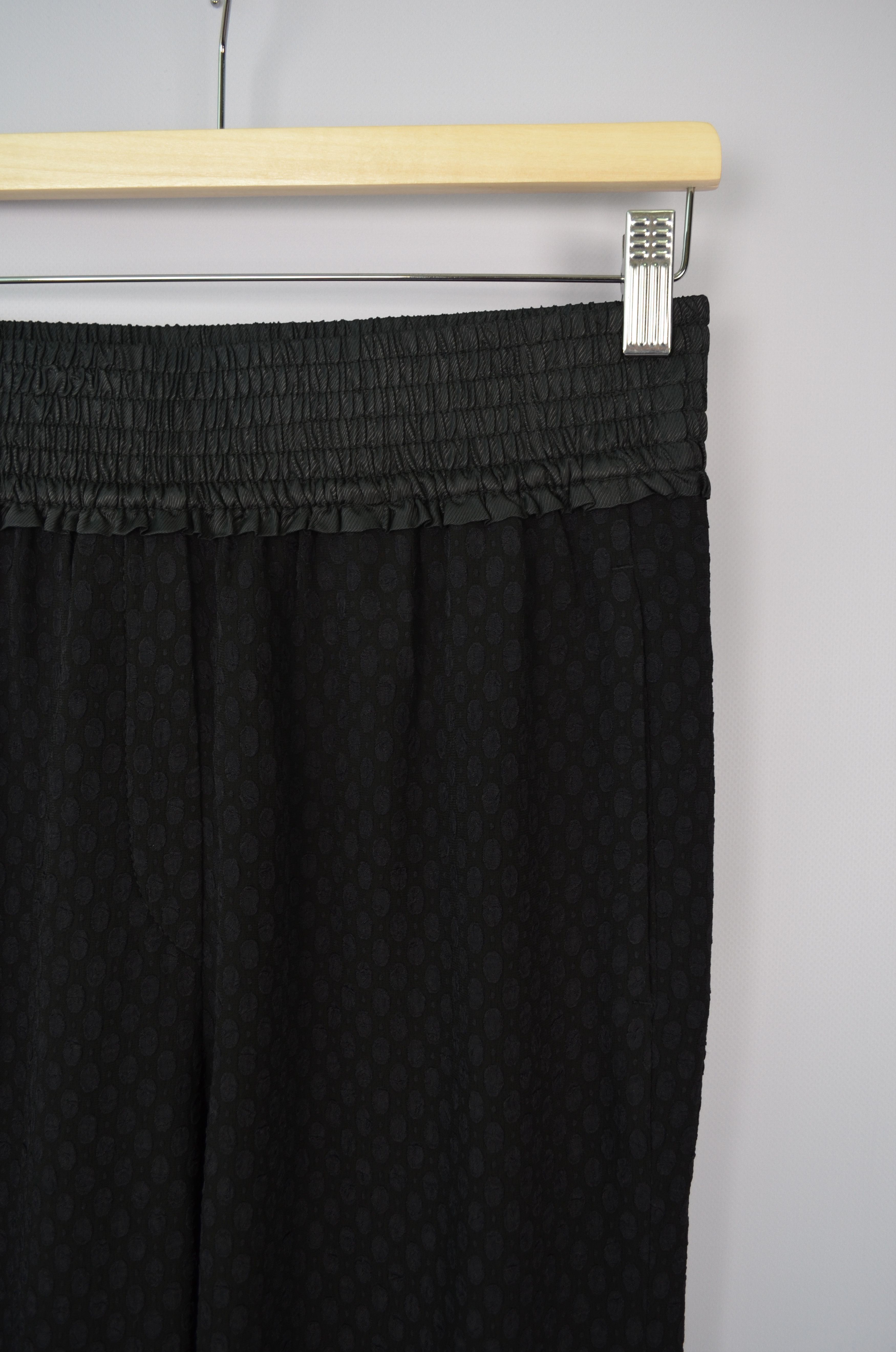 Sandro Sandro Black Textured Print Viscose Acetate Pants Size 3 Size 30" / US 8 / IT 44 - 4 Thumbnail