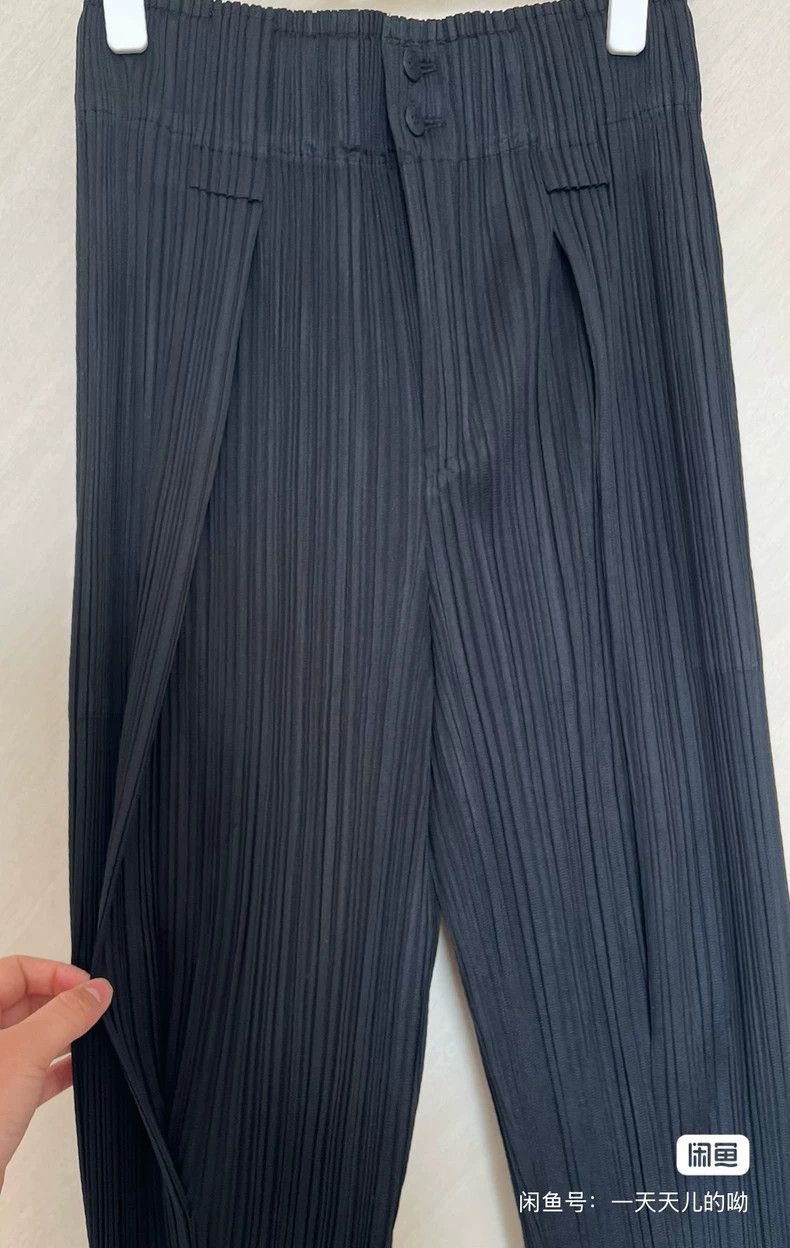 Issey Miyake issey miyake size:3 High-waisted trousers Size US 26 / EU 42 - 2 Thumbnail
