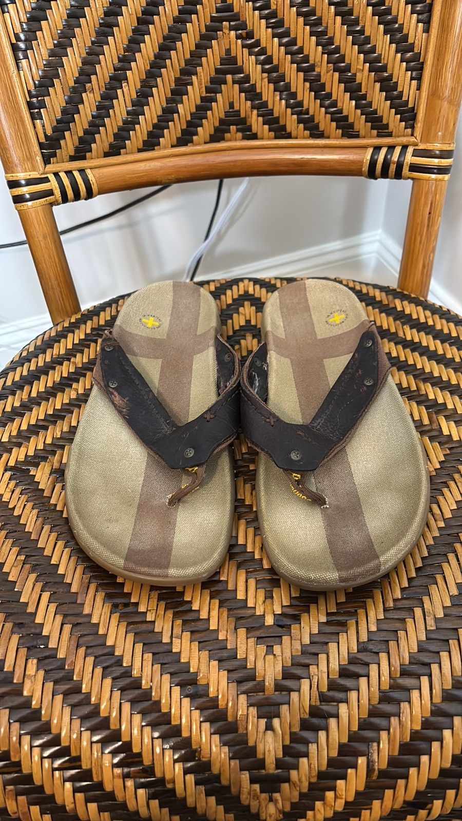 Dr. Martens Dr Martens Thong Sandals Size US 12 / EU 45 - 2 Thumbnail