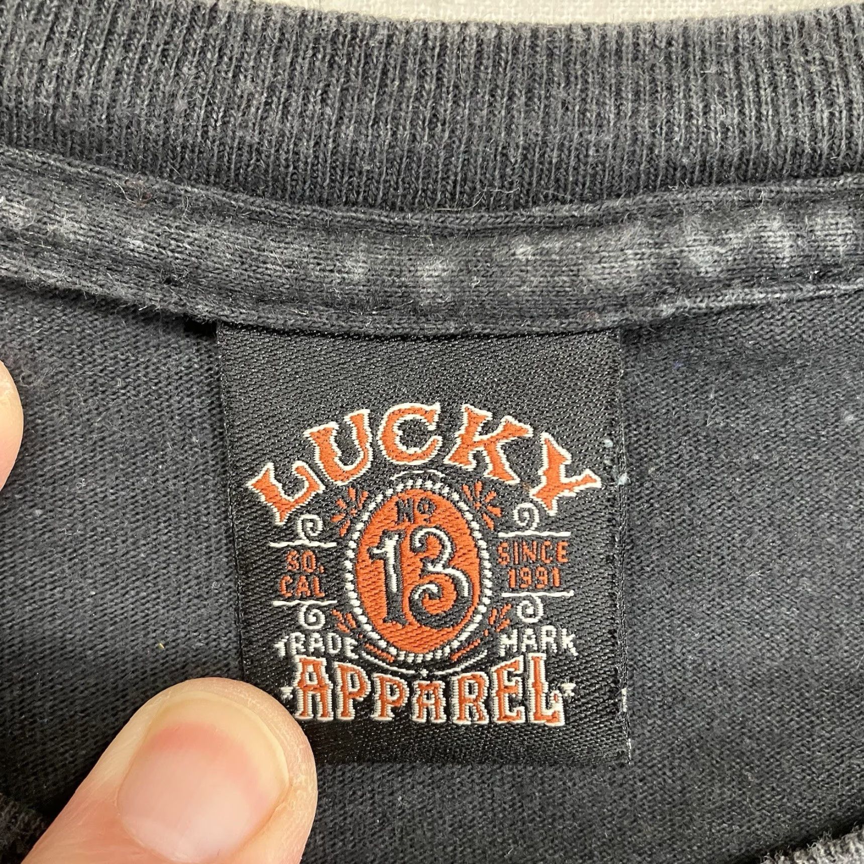 Vintage VINTAGE Lucky 13 T-Shirt Mens Oversized Black Cotton Crew Neck Short Sleeve Skull Logo Graphic Print 90s Biker Rock Punk Retro 2000s Size US L / EU 52-54 / 3 - 4 Thumbnail