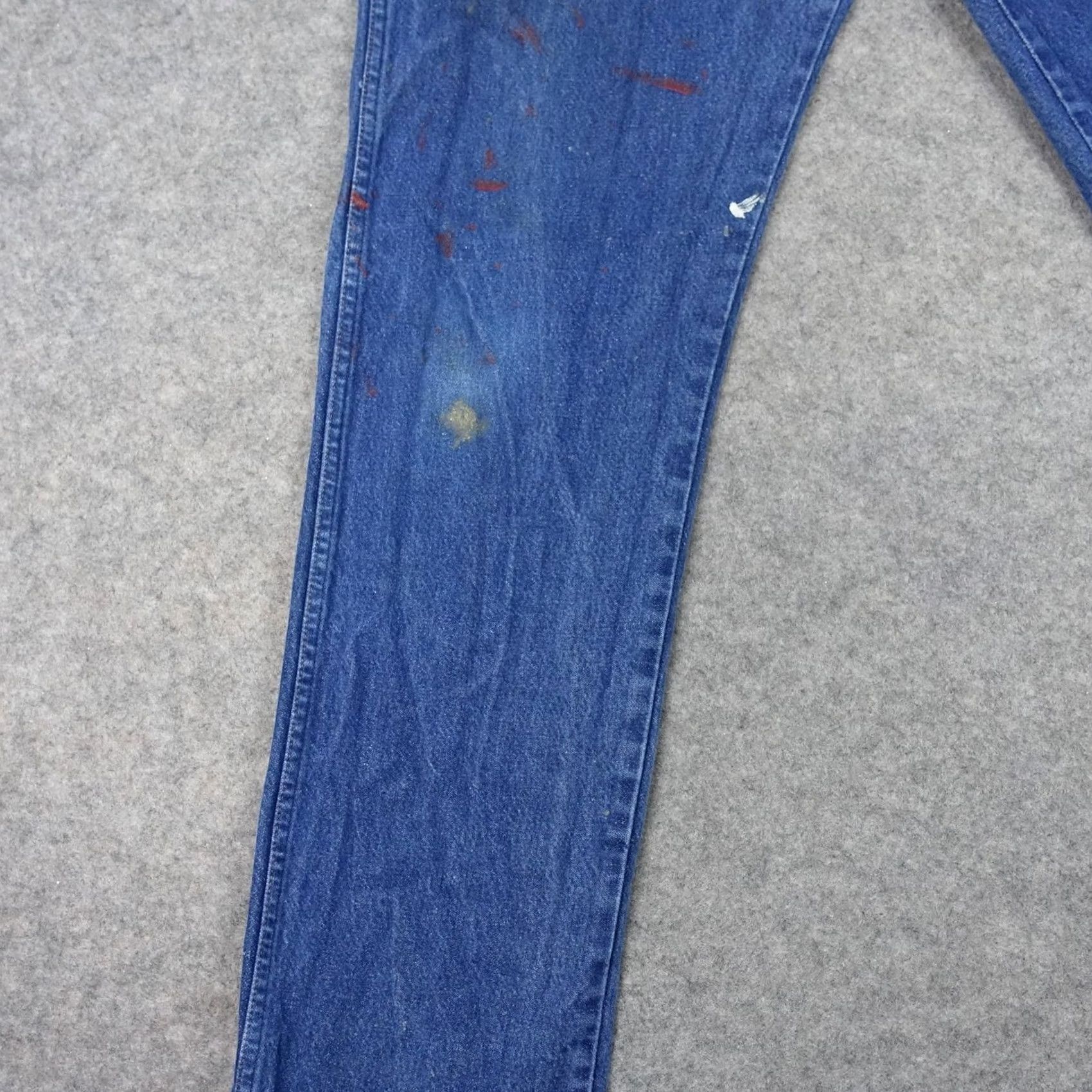 Wrangler Wrangler Jeans Mens 36x35 13MWZ Blue Cowboy Cut Workwear Denim Straight 5-Pocket Regular Inseam 34" Size 36 Mens Blue Stained Size US 36 / EU 52 - 4 Thumbnail