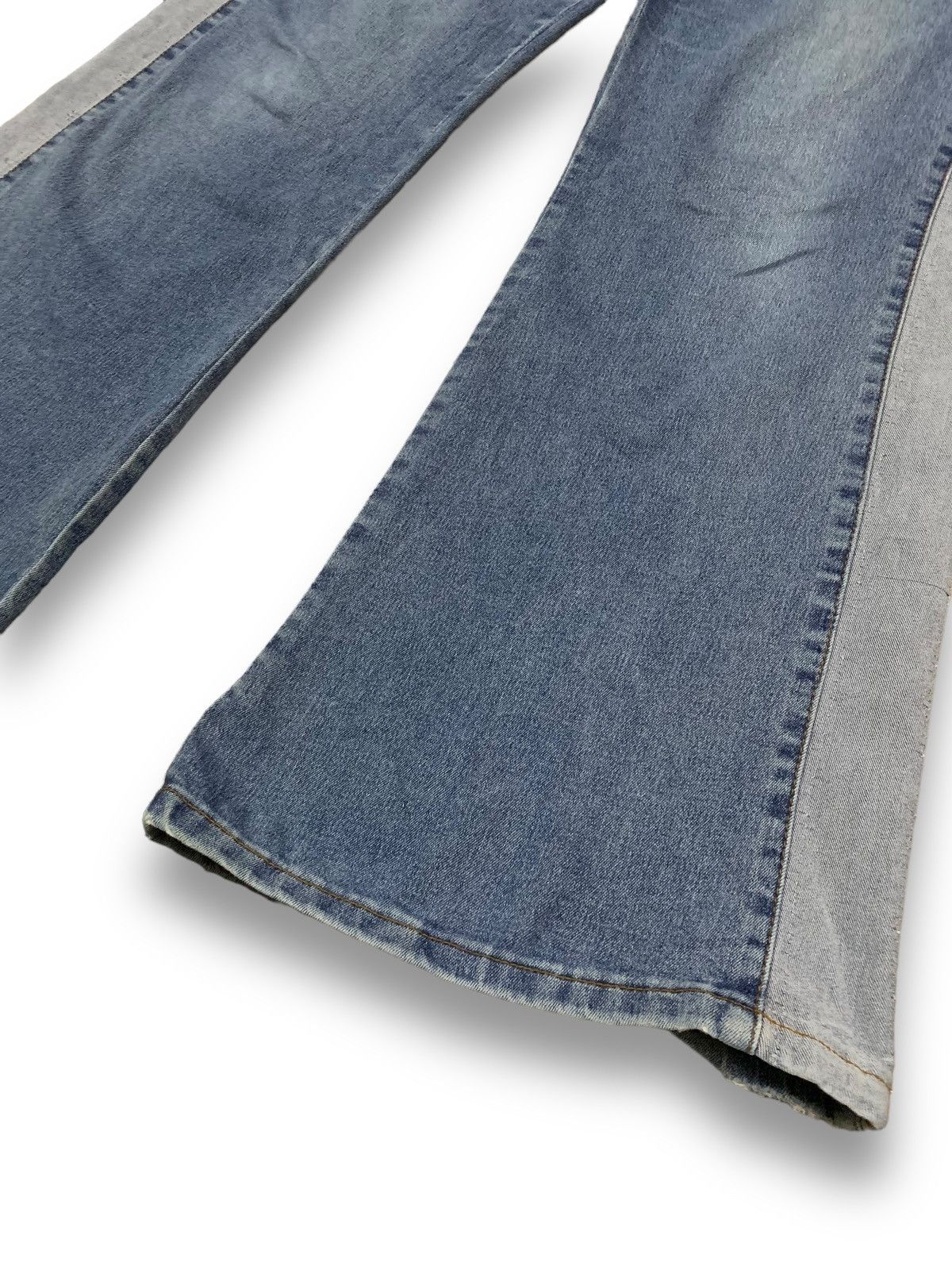Japanese Brand Vintage Y2K Japanese Brand Flare Bell Bottom Jeans Size US 30 / EU 46 - 11 Thumbnail