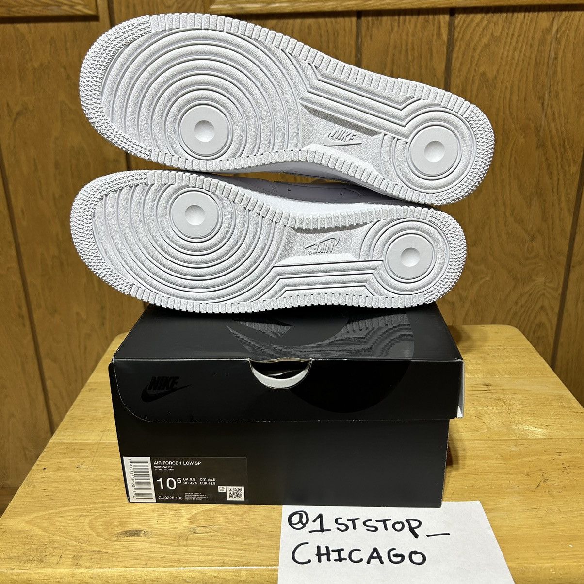 Nike × Supreme Supreme Nike Air Force 1 Low Men’s Size 10.5 White NEW Size US 10.5 / EU 43-44 - 7 Thumbnail