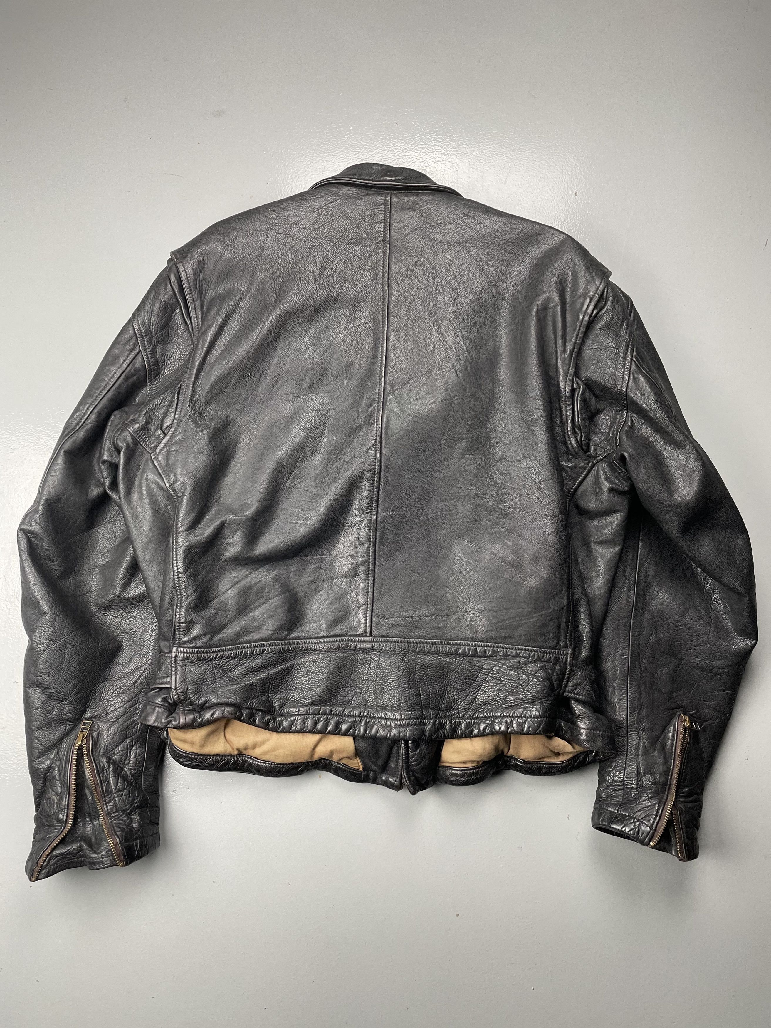 Emporio Armani vintage Emporio Armani 1990's biker Stone Leather jacket Size US L / EU 52-54 / 3 - 3 Thumbnail
