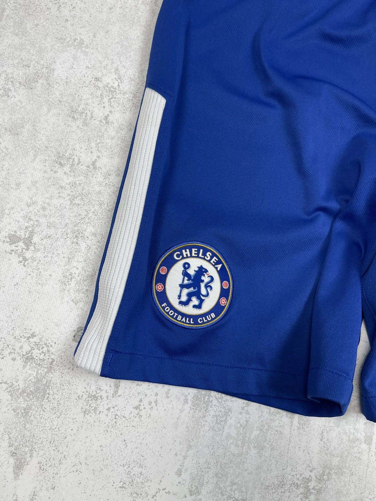 Nike Nike Chelsea 17/18 Home Breathe Squad Shorts Size US 31 - 2 Thumbnail