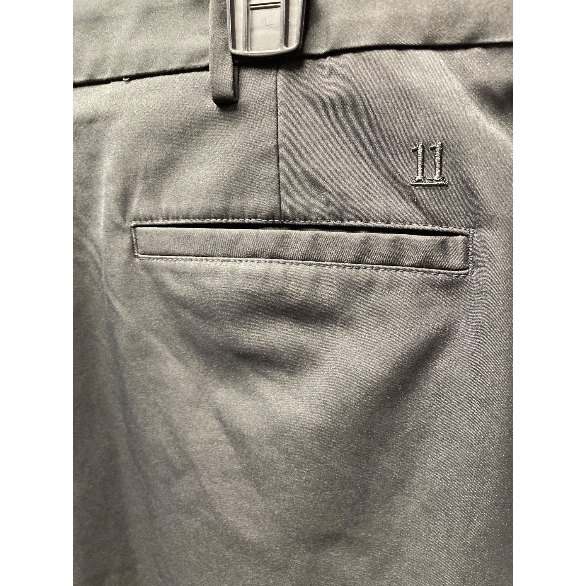 Other Walter Hagen Men Black Flat Front Golf Shorts S 38 SKU3624 Size US 38 / EU 54 - 4 Thumbnail