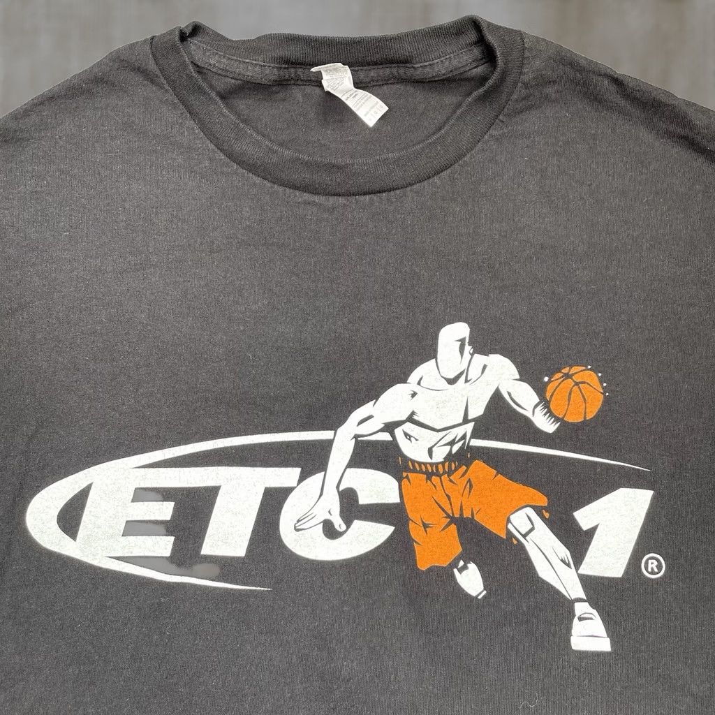 Vintage VINTAGE e Town Concrete Shirt Mens L Black Band Jersey Short Sleeve T-Shirt Parody Tee Hardcore Punk Rock Rare Size US L / EU 52-54 / 3 - 1 Thumbnail
