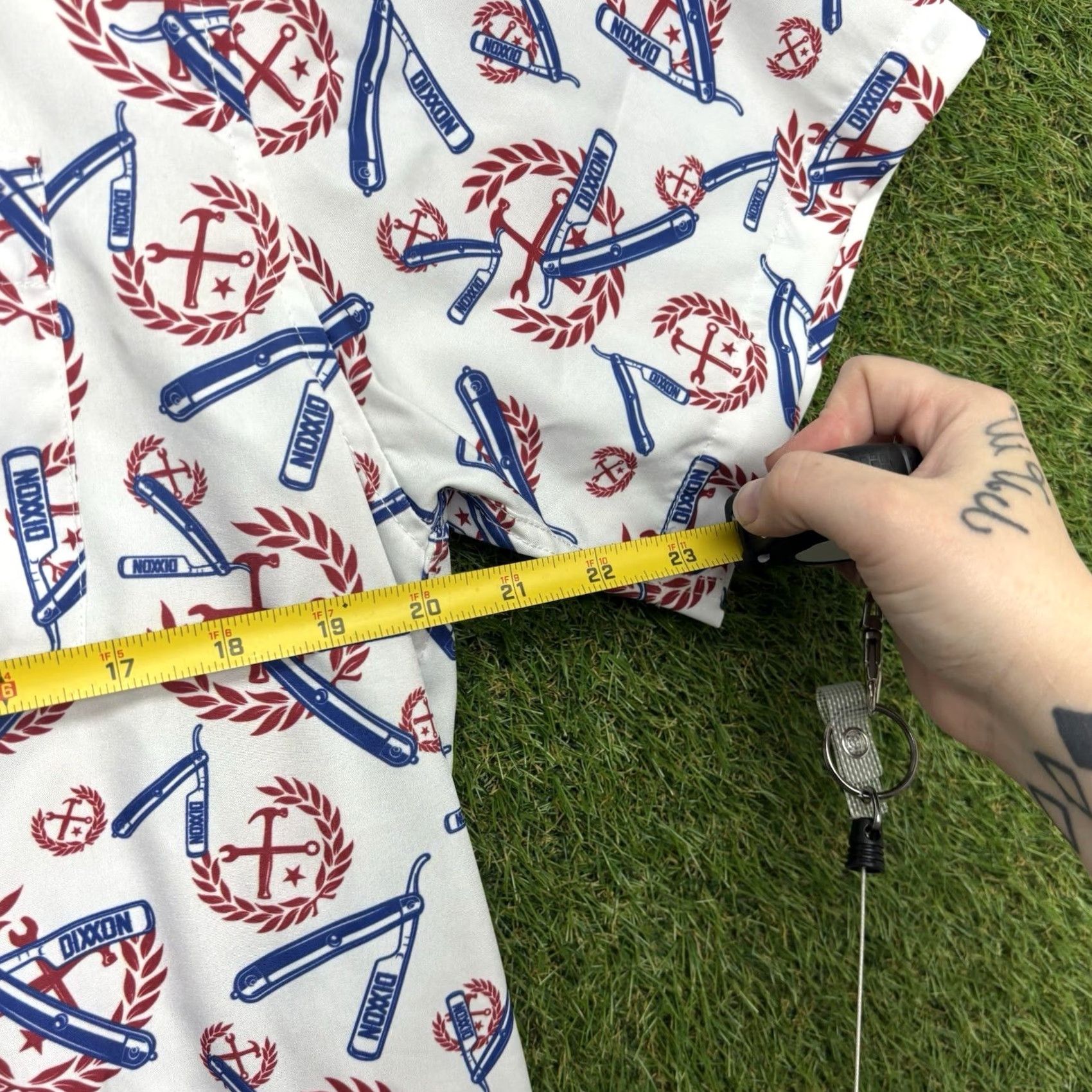 CO Dixxon Flannel Shirt Mens M White The High And Tight Barber Patriotic Party Limited? Size US M / EU 48-50 / 2 - 6 Thumbnail