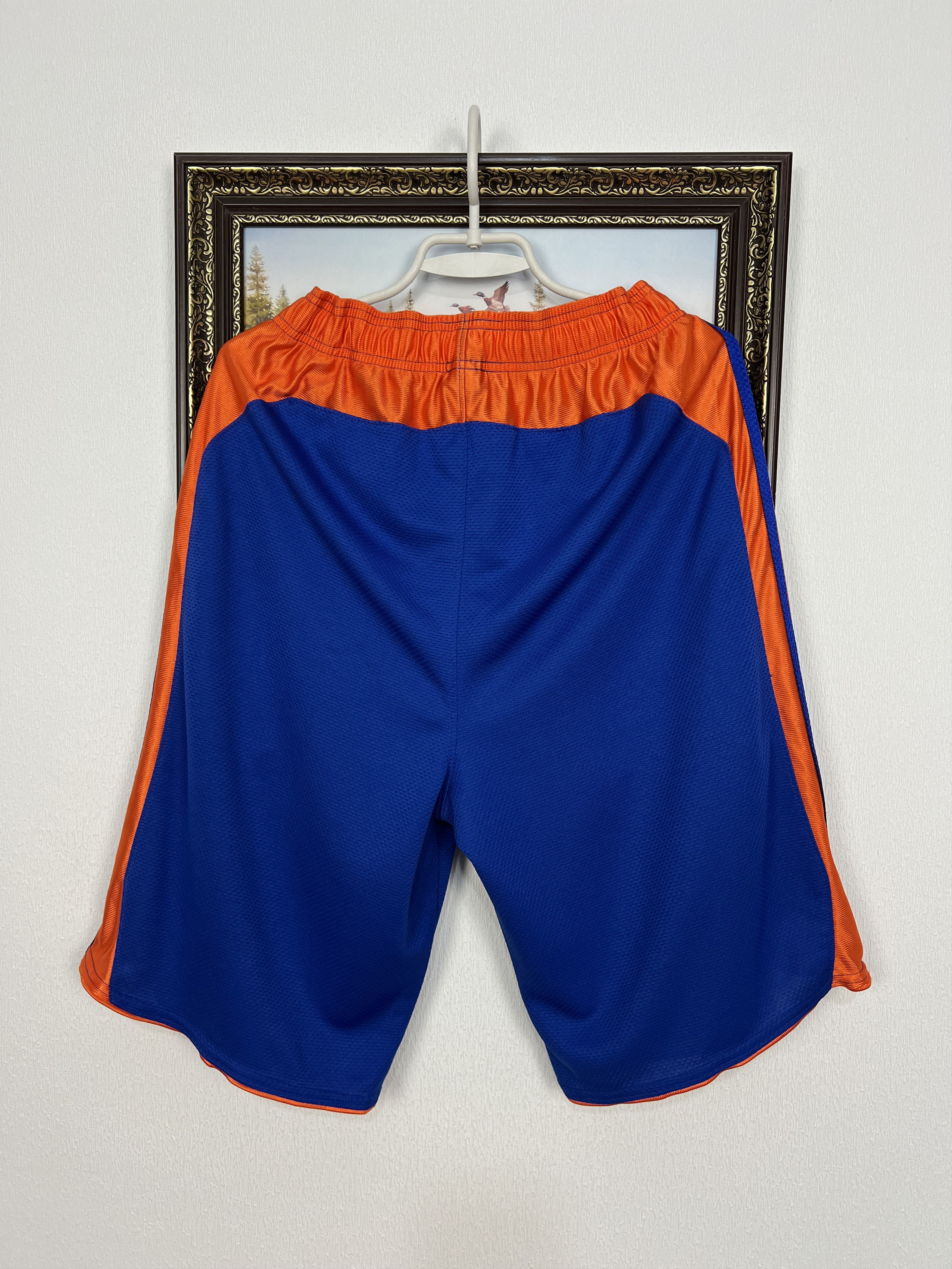 Adidas Vintage Adidas New York Knicks Blue NBA Mens Shorts L Size US 34 / EU 50 - 11 Thumbnail