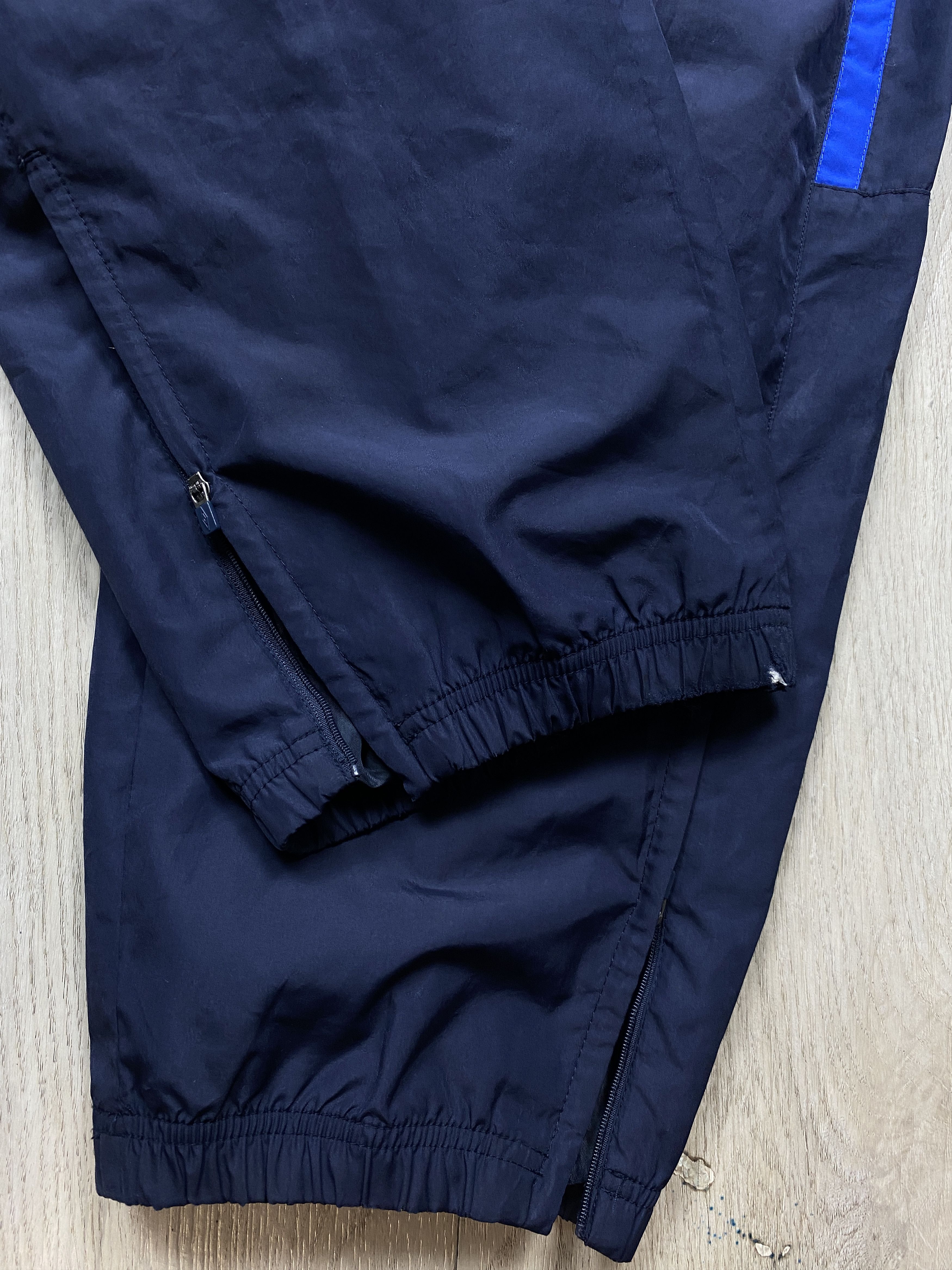 Umbro Umbro Vintage Mens Nylon Parachute Baggy Pants Drill style Size US 36 / EU 52 - 3 Thumbnail