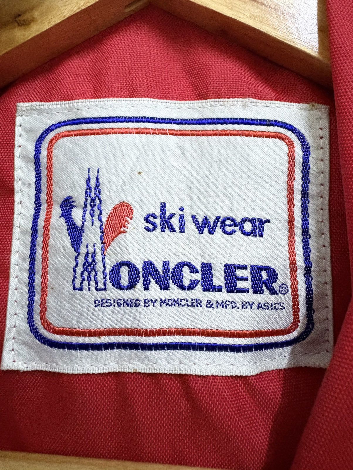 Moncler Vintage 90’s Moncler Ski Wear / Asics Vest Gorpcore Jacket Size US M / EU 48-50 / 2 - 8 Thumbnail