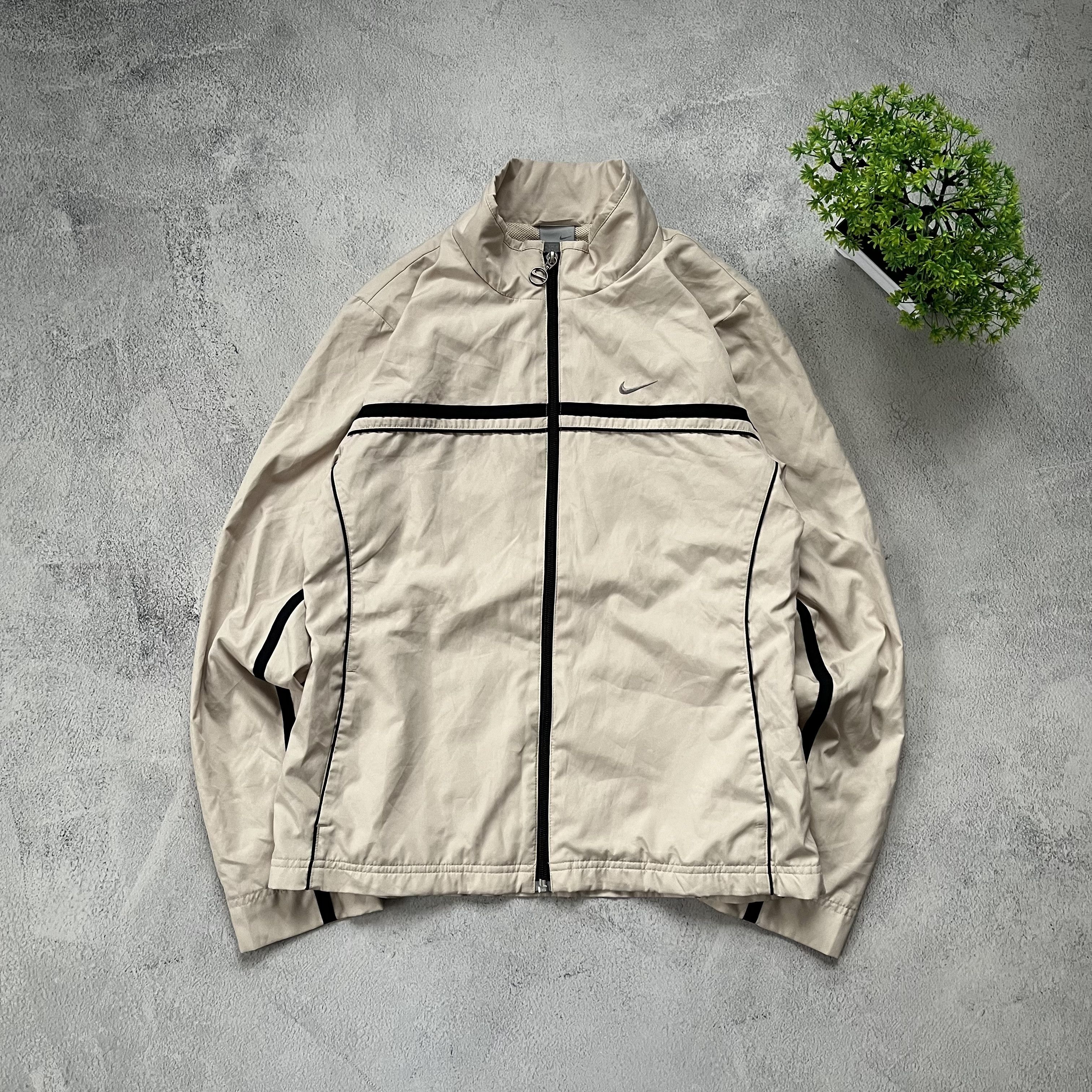 Nike × Vintage Archive rare vintage Nike sportswear windbreaker jacket Size M / US 6-8 / IT 42-44 - 1 Thumbnail