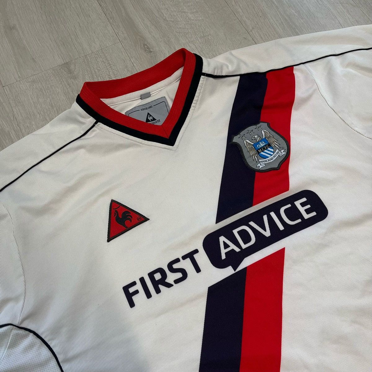Manchester City 2002/2003 away football shirt