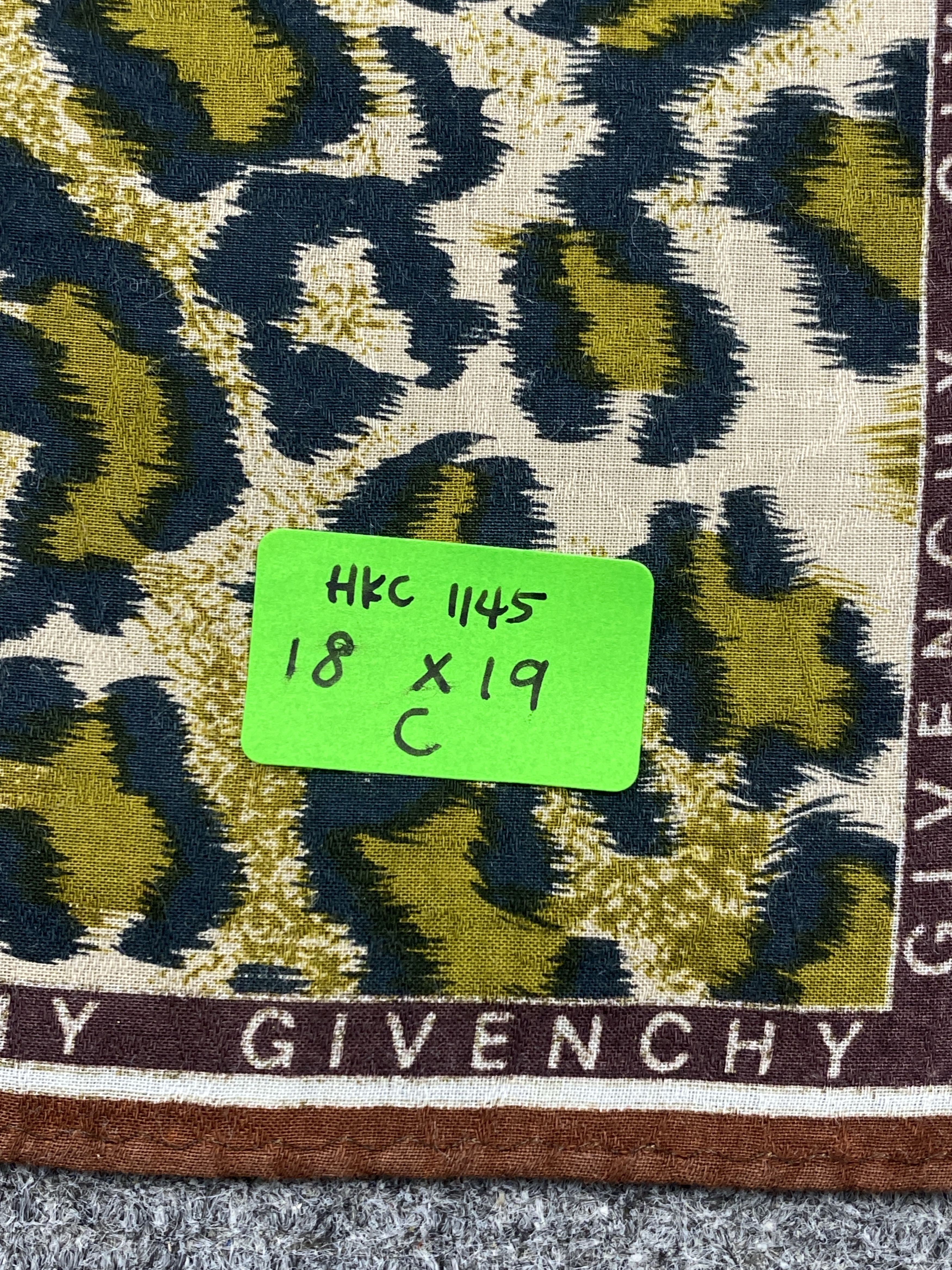 Givenchy Vintage Givenchy Handkerchief / Neckerchief HKC1145 Size ONE SIZE - 8 Thumbnail
