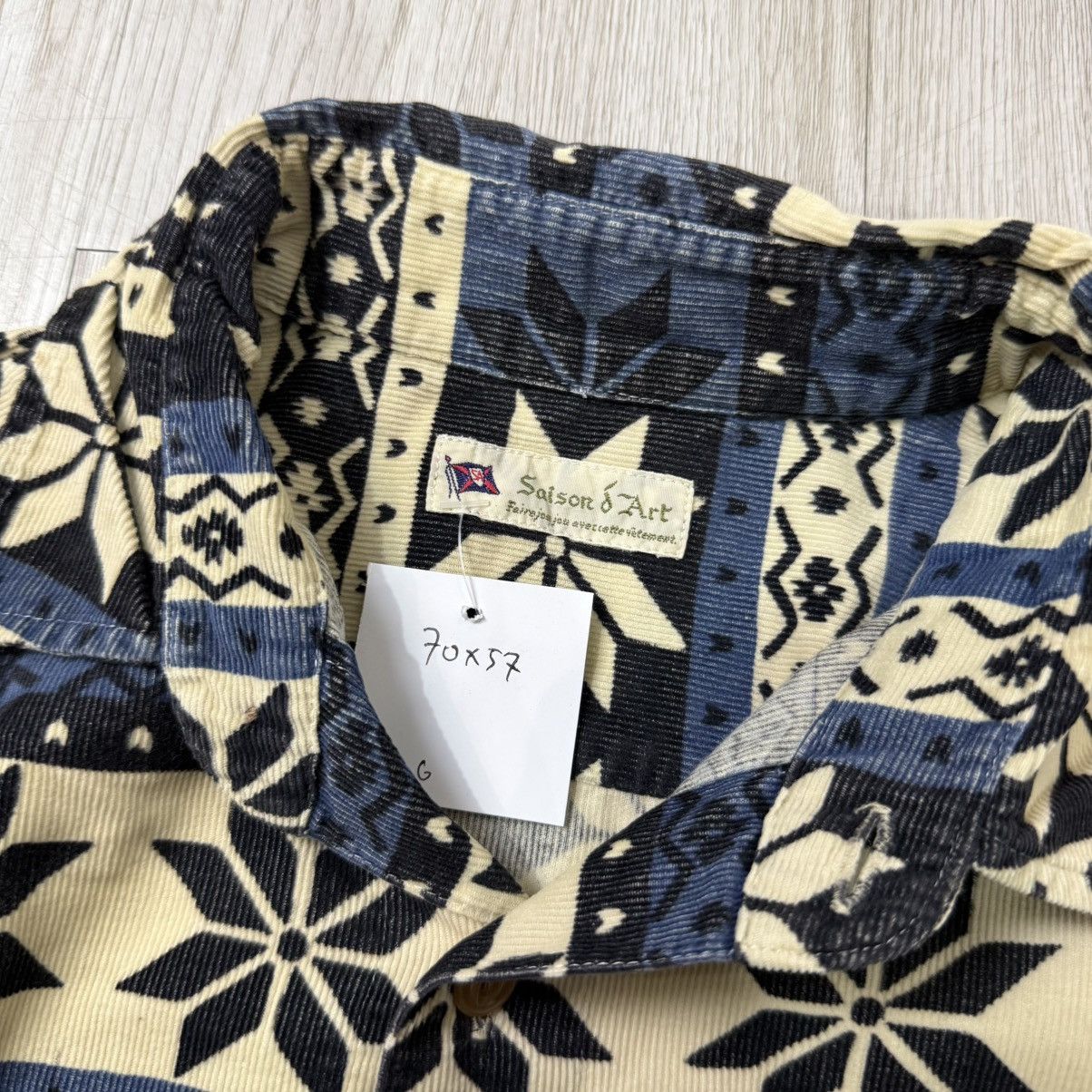 Japanese Brand Saison d art navajo pattern corduroy button up shirt Size US L / EU 52-54 / 3 - 5 Thumbnail