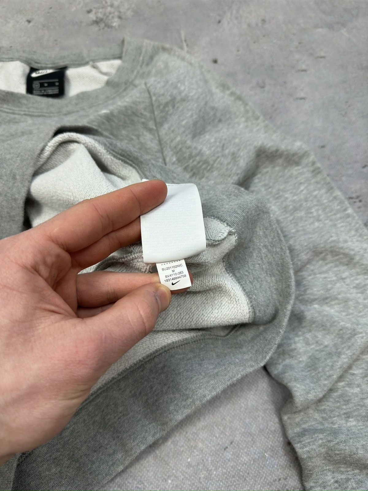 Nike × Vintage Vintage Nike Y2K streetwear sweatshirt Size US S / EU 44-46 / 1 - 8 Thumbnail