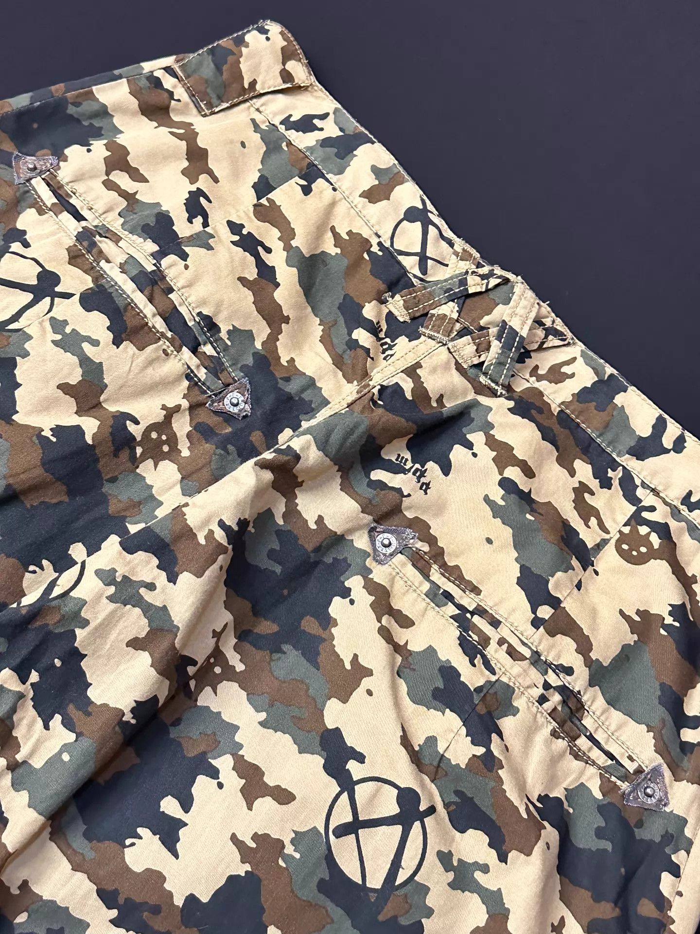 PPFM Vintage 90s PPFM Camo Cargo Mid-Length Japan Rare Size US 32 / EU 48 - 9 Thumbnail