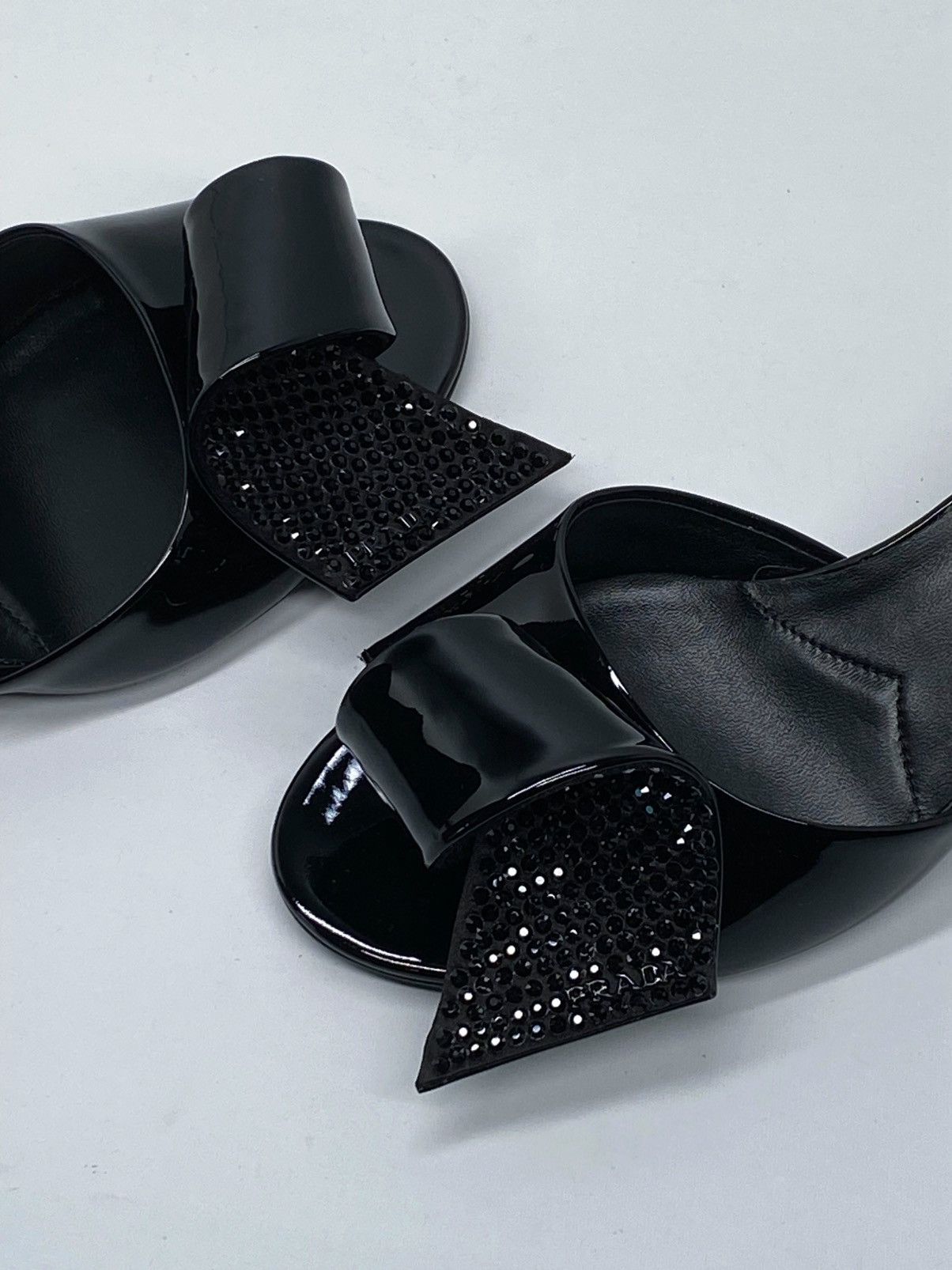 Prada Prada Patent leather Crystal embellished sandals size 38.5 Size US 8.5 / IT 38.5 - 6 Thumbnail