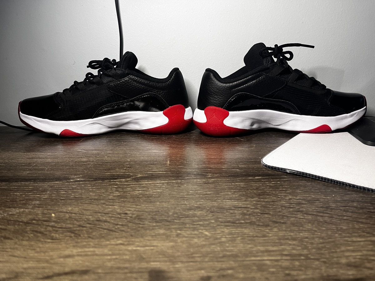 Jordan Brand Jordan 11s CMFT Low Size: 8 Size US 8 / EU 41 - 8 Thumbnail