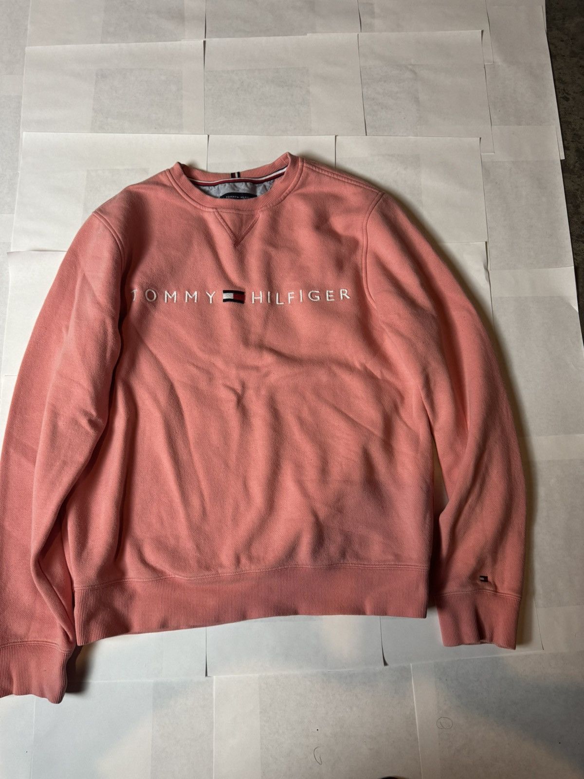 Tommy Hilfiger Luxury Tommy Hilfiger CrewNeck Size US M / EU 48-50 / 2 - 1 Thumbnail