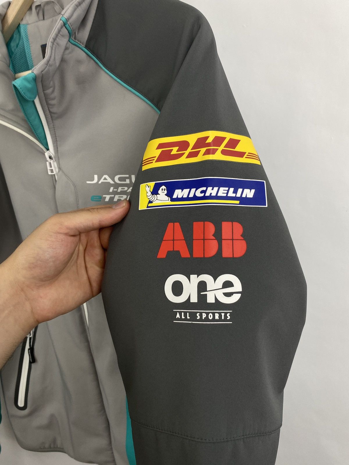 Formula 1 🇺🇸 Jaguar I Pace eTrophy Nascar Racing Jacket Rare Retro Size US M / EU 48-50 / 2 - 7 Thumbnail