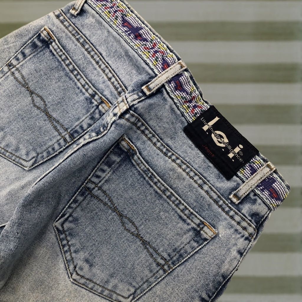 Vintage VINTAGE LEI Jeans Bootcut Juniors 7 28x31 Blue Denim Southwestern Belt Look 5-Pocket Regular Rise High Rise Women Mens Girls Size 28" / US 6 / IT 42 - 1 Thumbnail